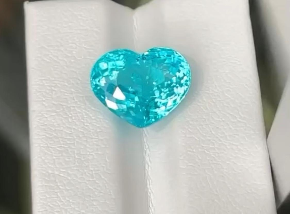 Emilio Jewelry Zertifiziertes 6,90 Karat Neonfarbenes Paraiba-Herz im Zustand „Neu“ im Angebot in New York, NY