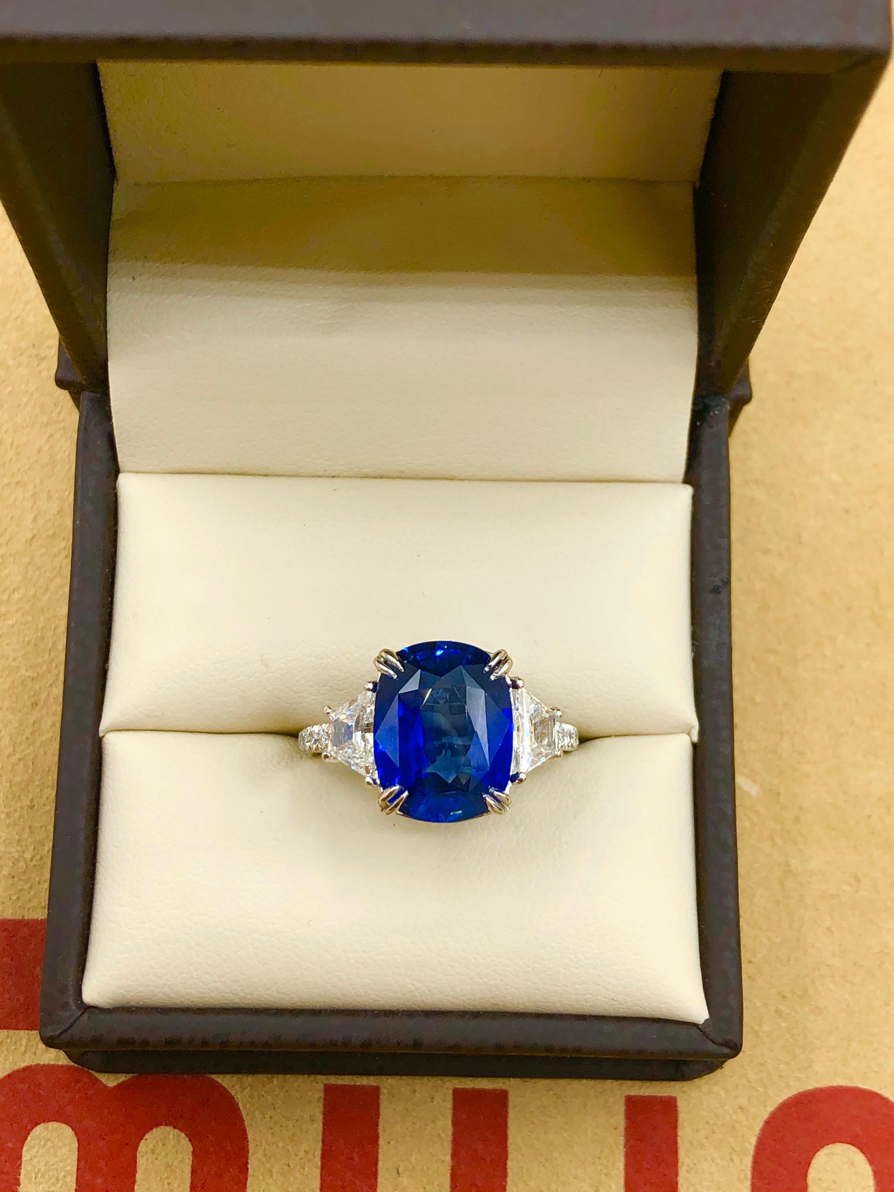 Emilio Jewelry Certified 7.04 Carat Vivid Cornflower Blue Sapphire Diamond Ring 2