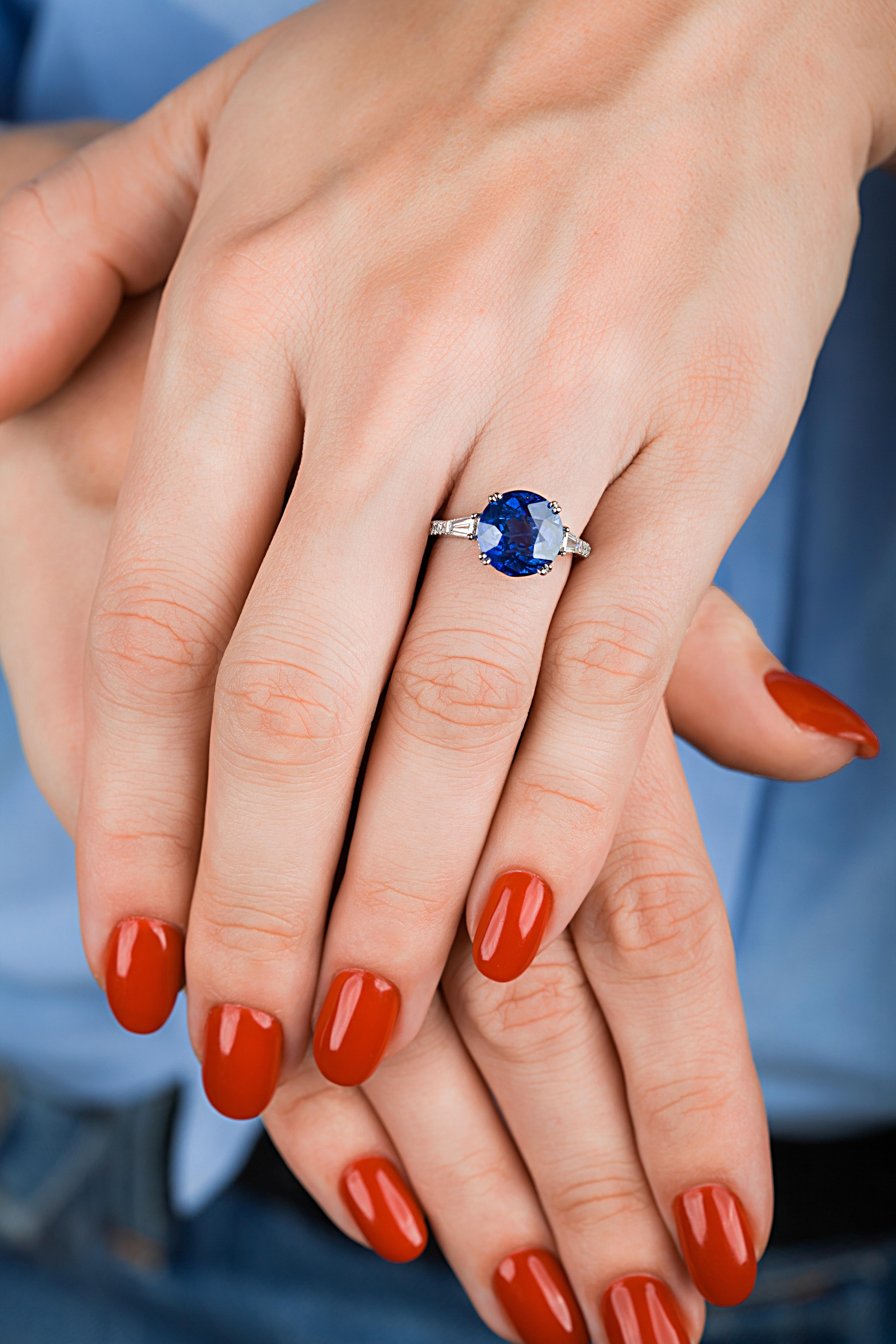 Emilio Jewelry Zertifizierter 7,46 Karat runder Saphir-Diamant-Ring für Damen oder Herren im Angebot