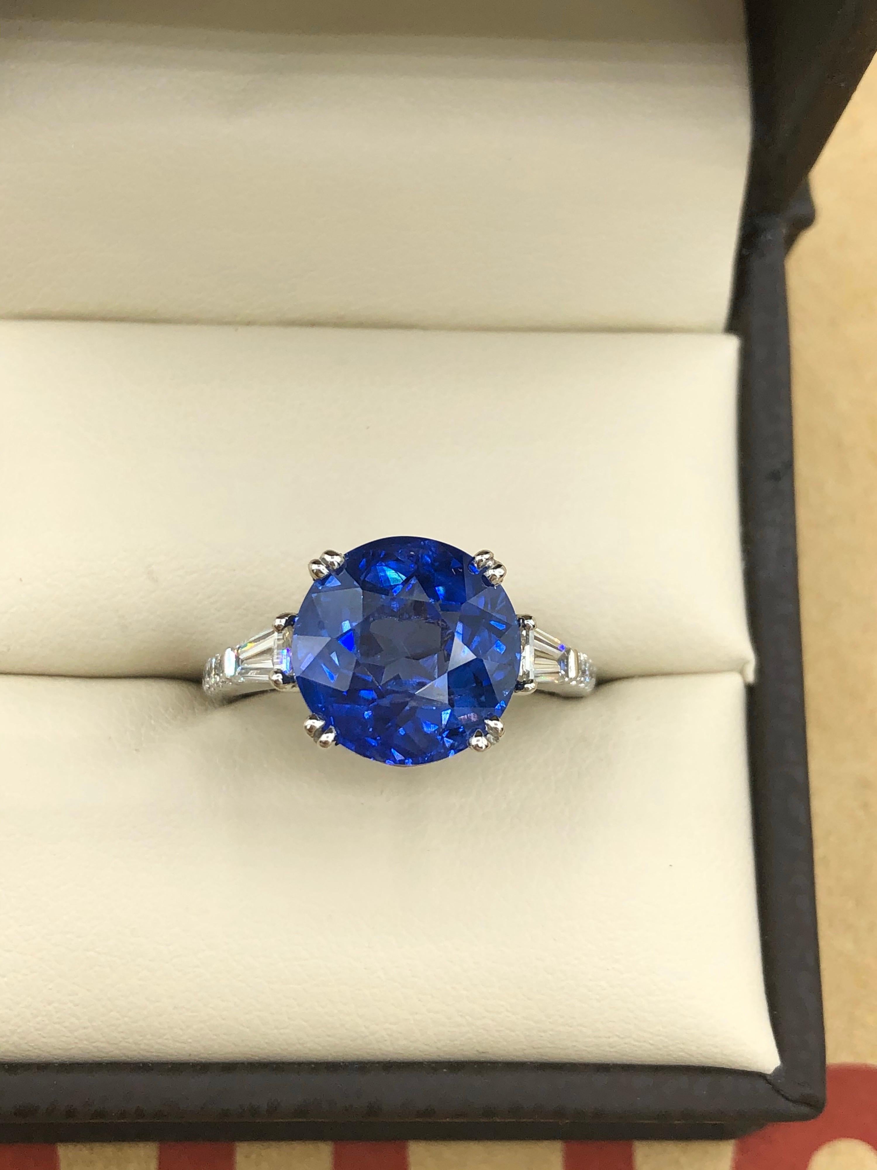 Emilio Jewelry Zertifizierter 7,46 Karat runder Saphir-Diamant-Ring im Zustand „Neu“ im Angebot in New York, NY