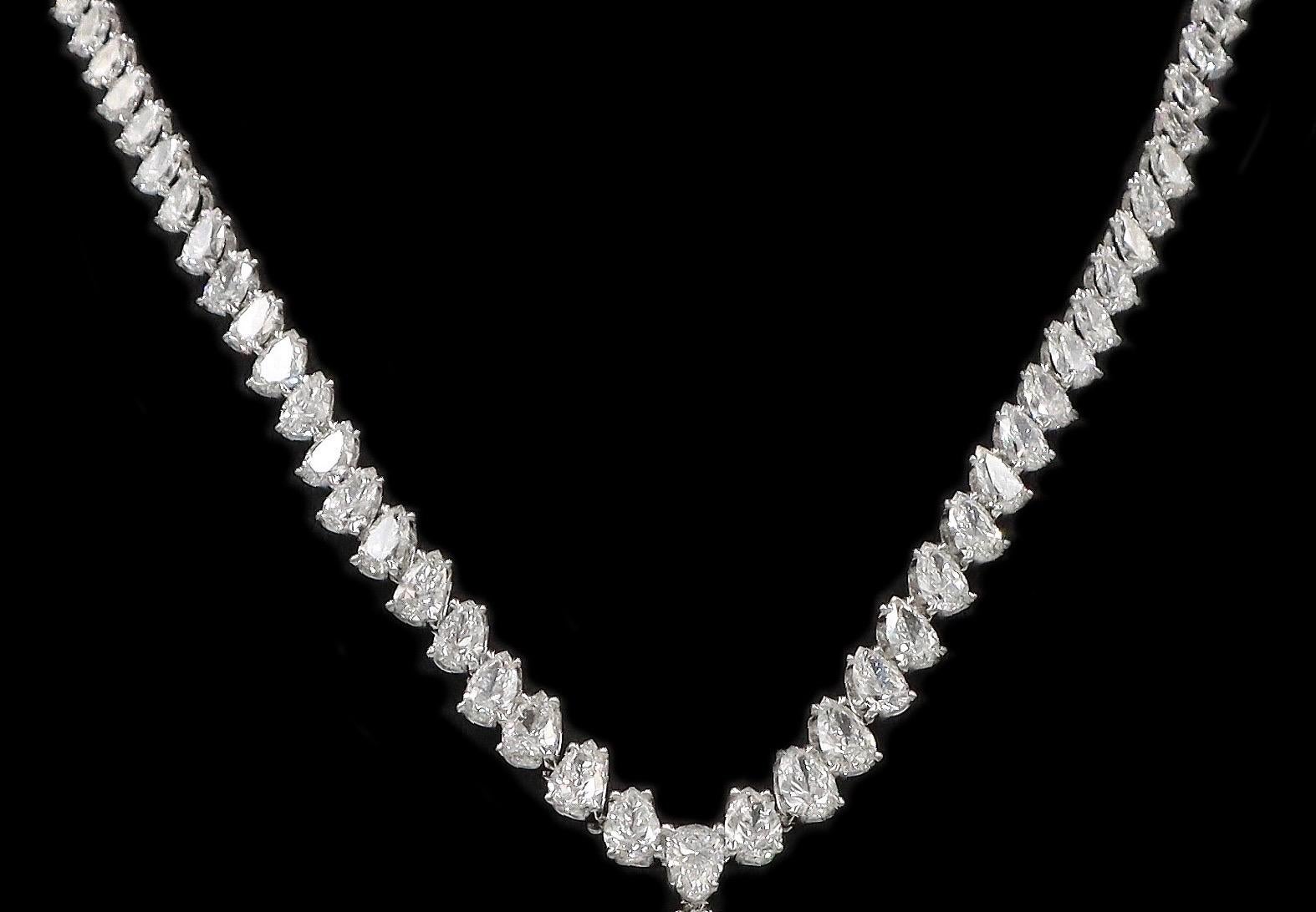 Emilio Jewelry Collier de diamants fantaisie certifiés 83,00 carats  Neuf - En vente à New York, NY
