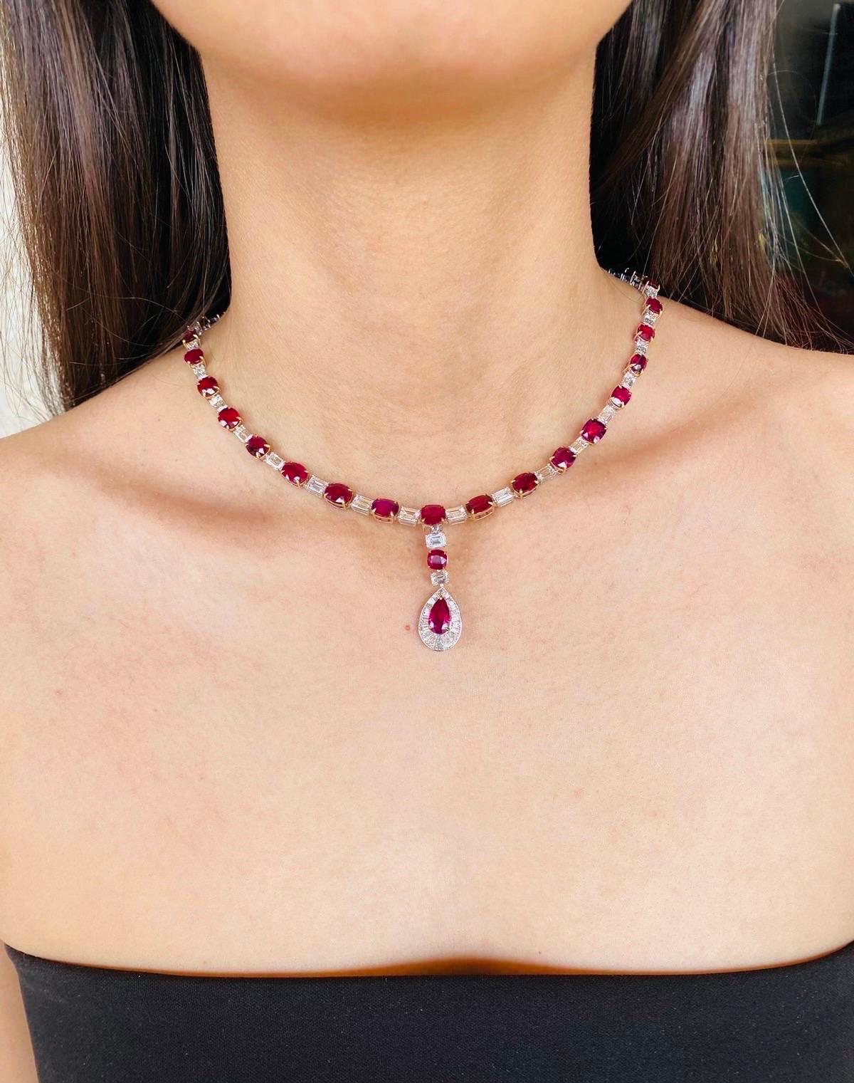 Emilio Jewelry Certified 89.00 Carat Pigeon Blood Burma No Heat Ruby Necklace In condizioni Nuovo in vendita a New York, NY