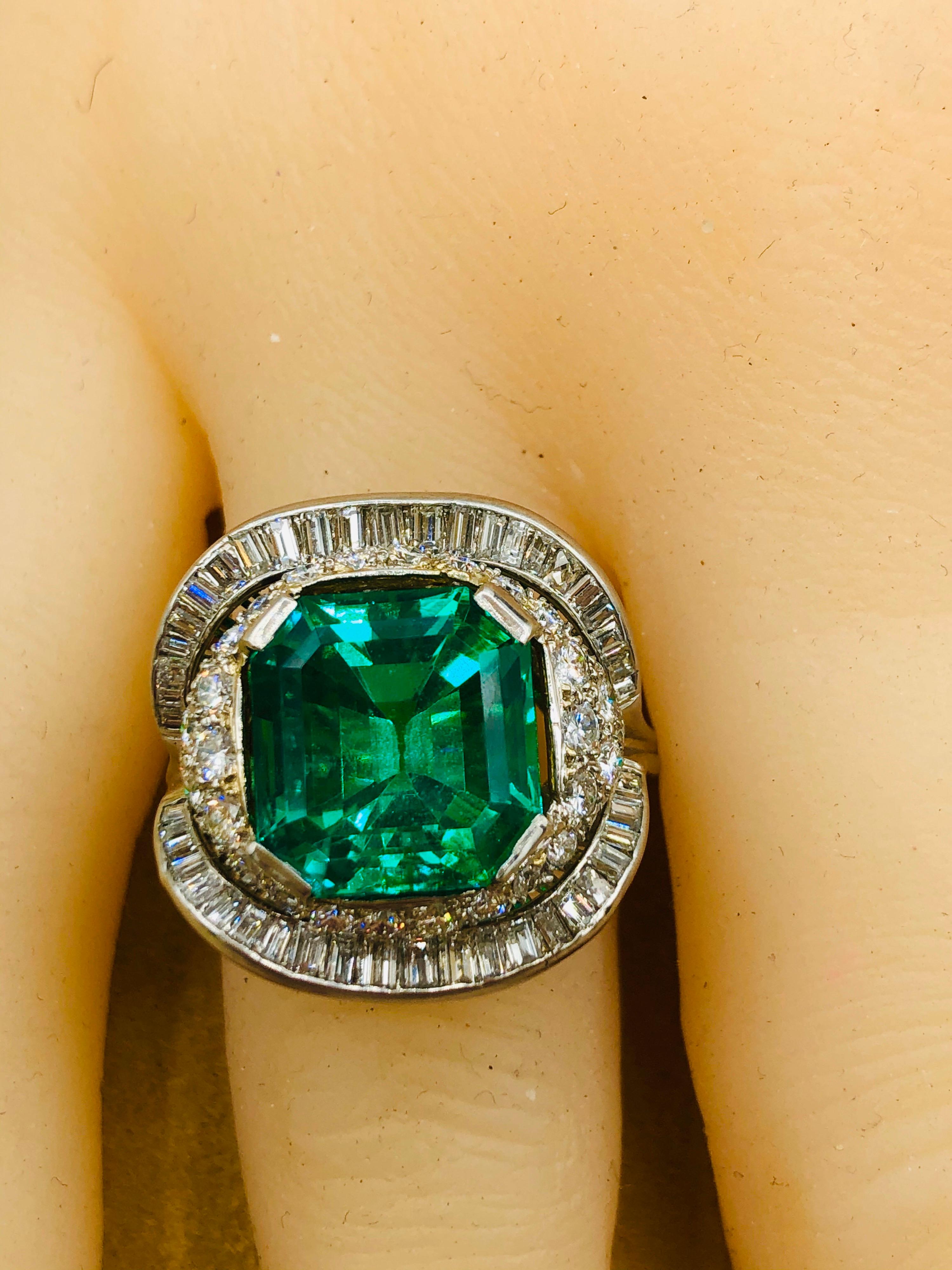 Emerald Cut Emilio Jewelry Certified 9.08 Carat Muzo No Oil Colombian Emerald Ring For Sale