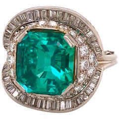 Antique Emilio Jewelry Certified 9.08 Carat Muzo No Oil Colombian Emerald Ring