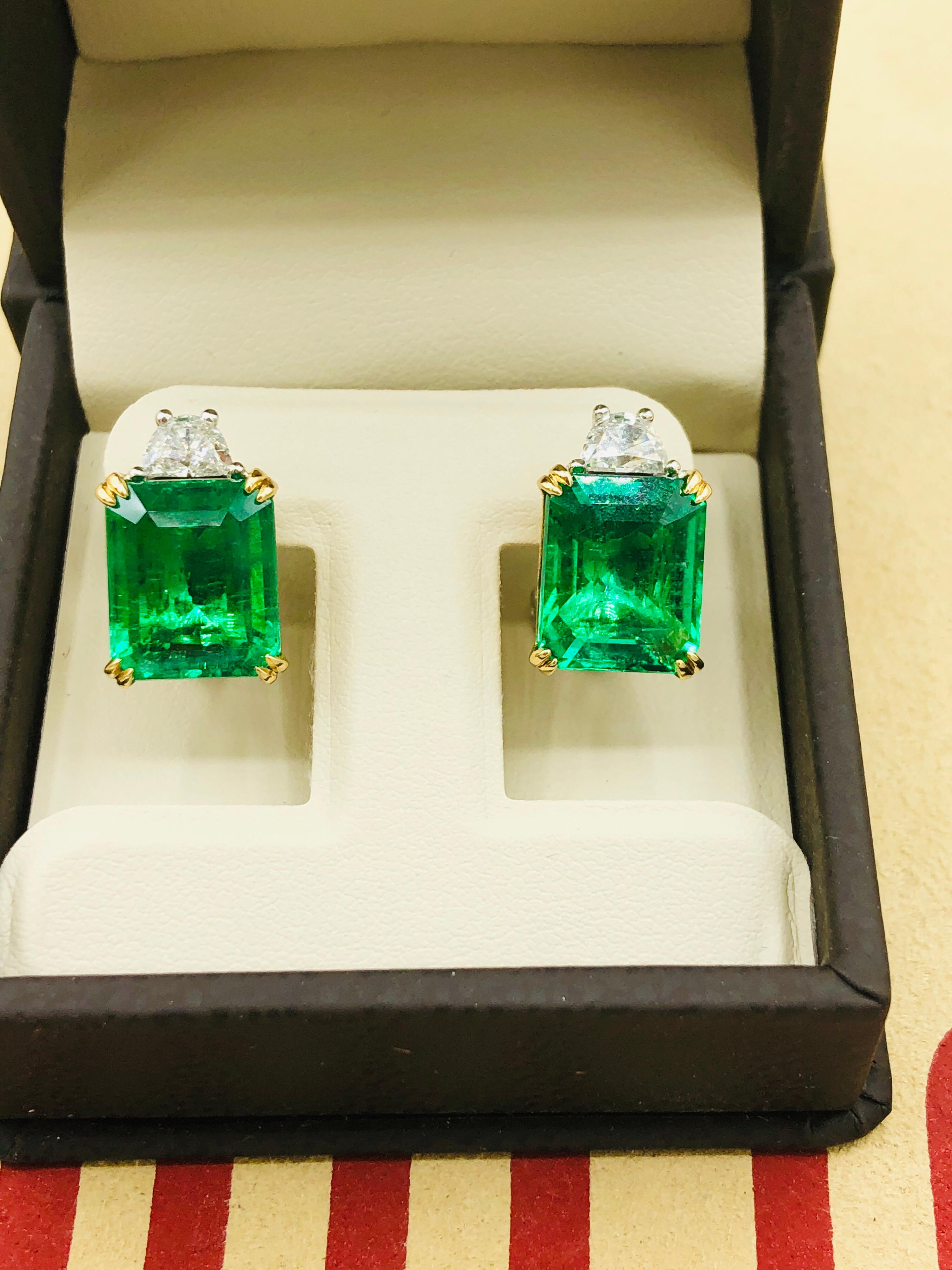 Emilio Jewelry Certified 9.65 Carat Genuine Emerald Diamond Platinum Earrings For Sale 3