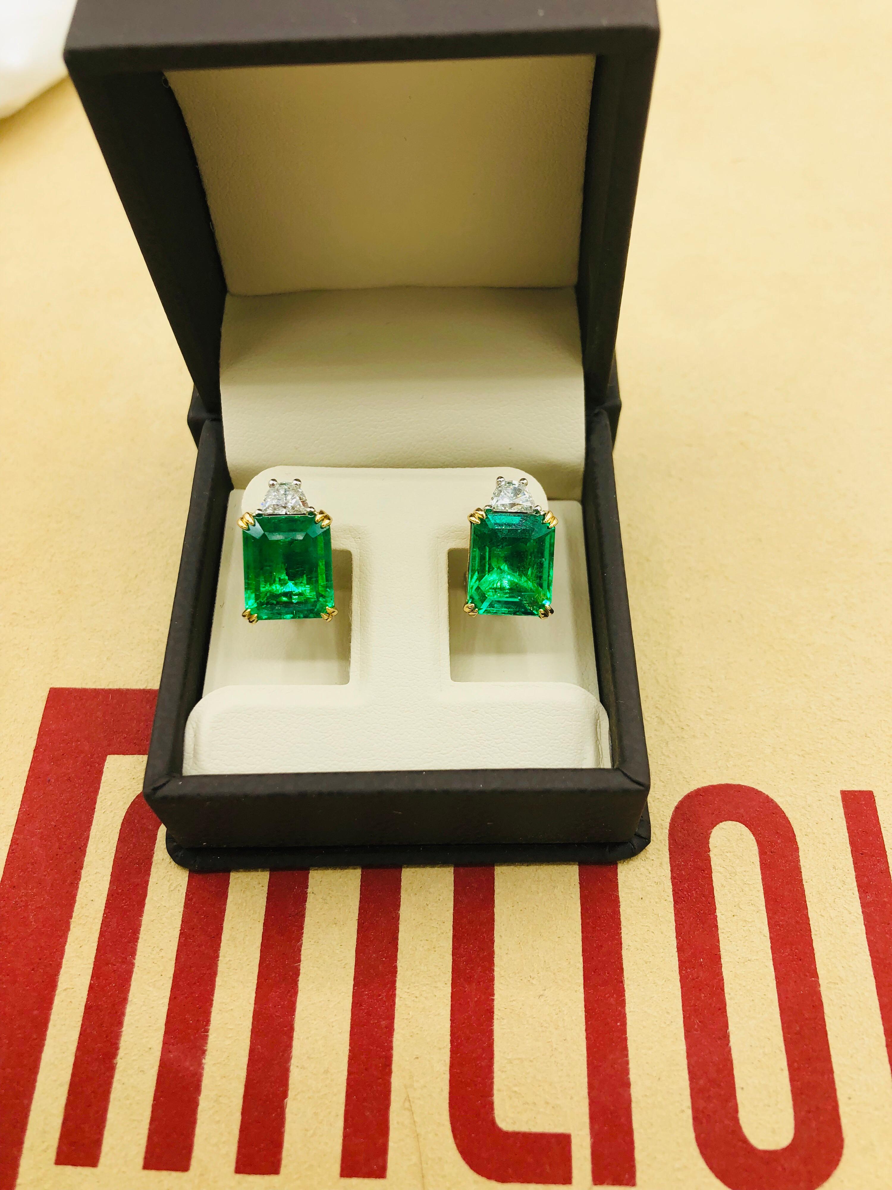 Emilio Jewelry Certified 9.65 Carat Genuine Emerald Diamond Platinum Earrings For Sale 4