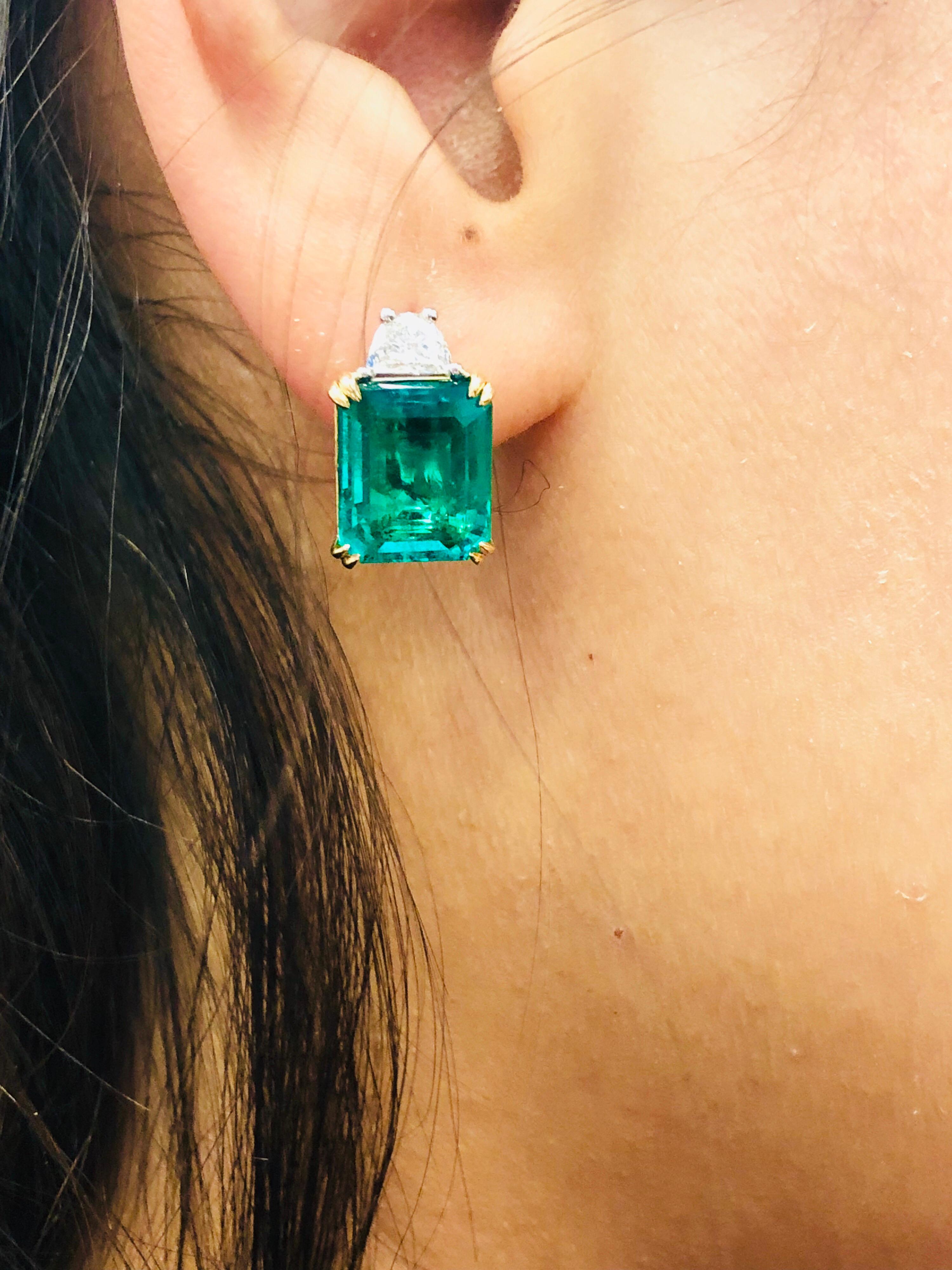 Emilio Jewelry Certified 9.65 Carat Genuine Emerald Diamond Platinum Earrings For Sale 5