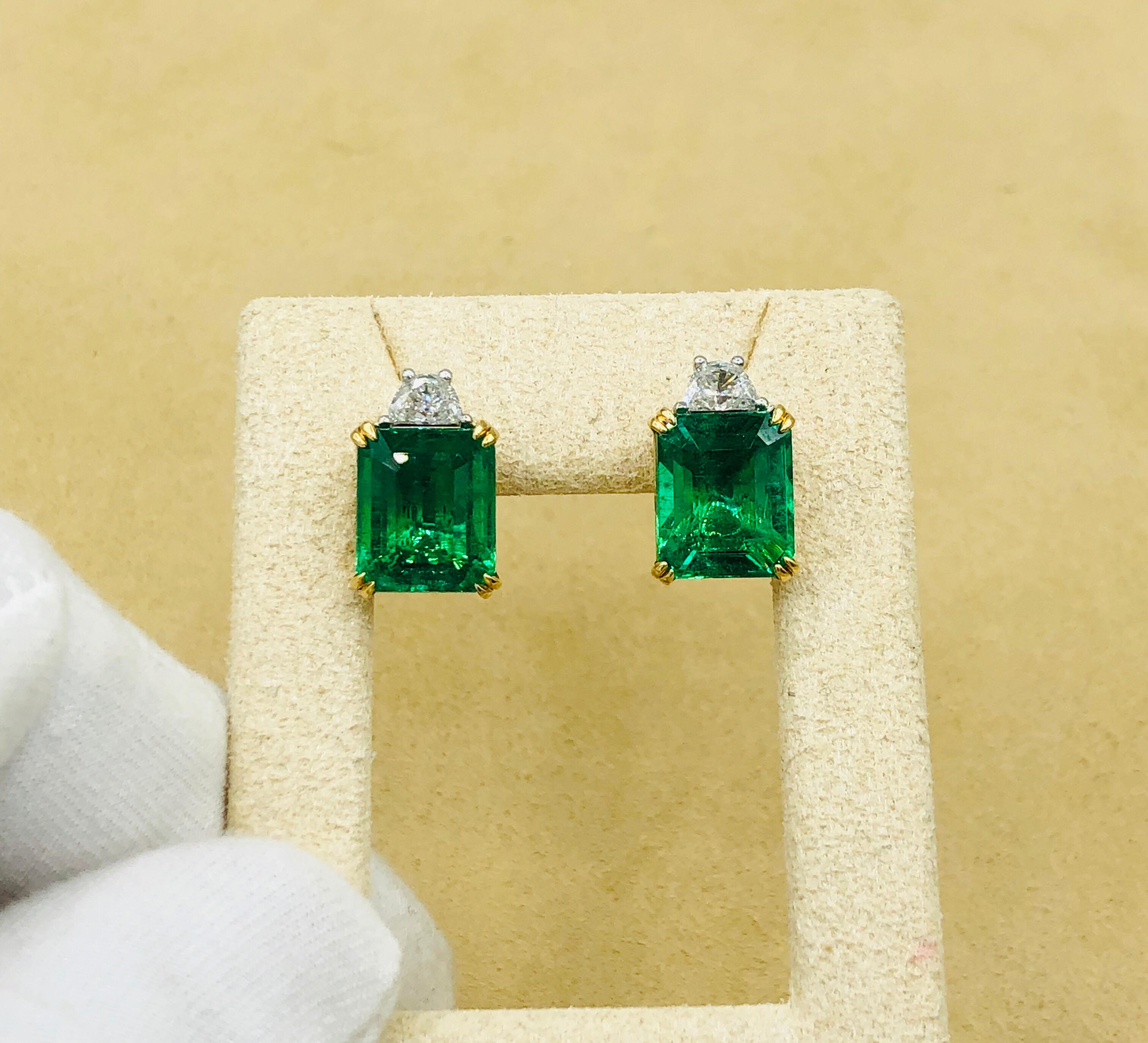 Emilio Jewelry Certified 9.65 Carat Genuine Emerald Diamond Platinum Earrings For Sale 8