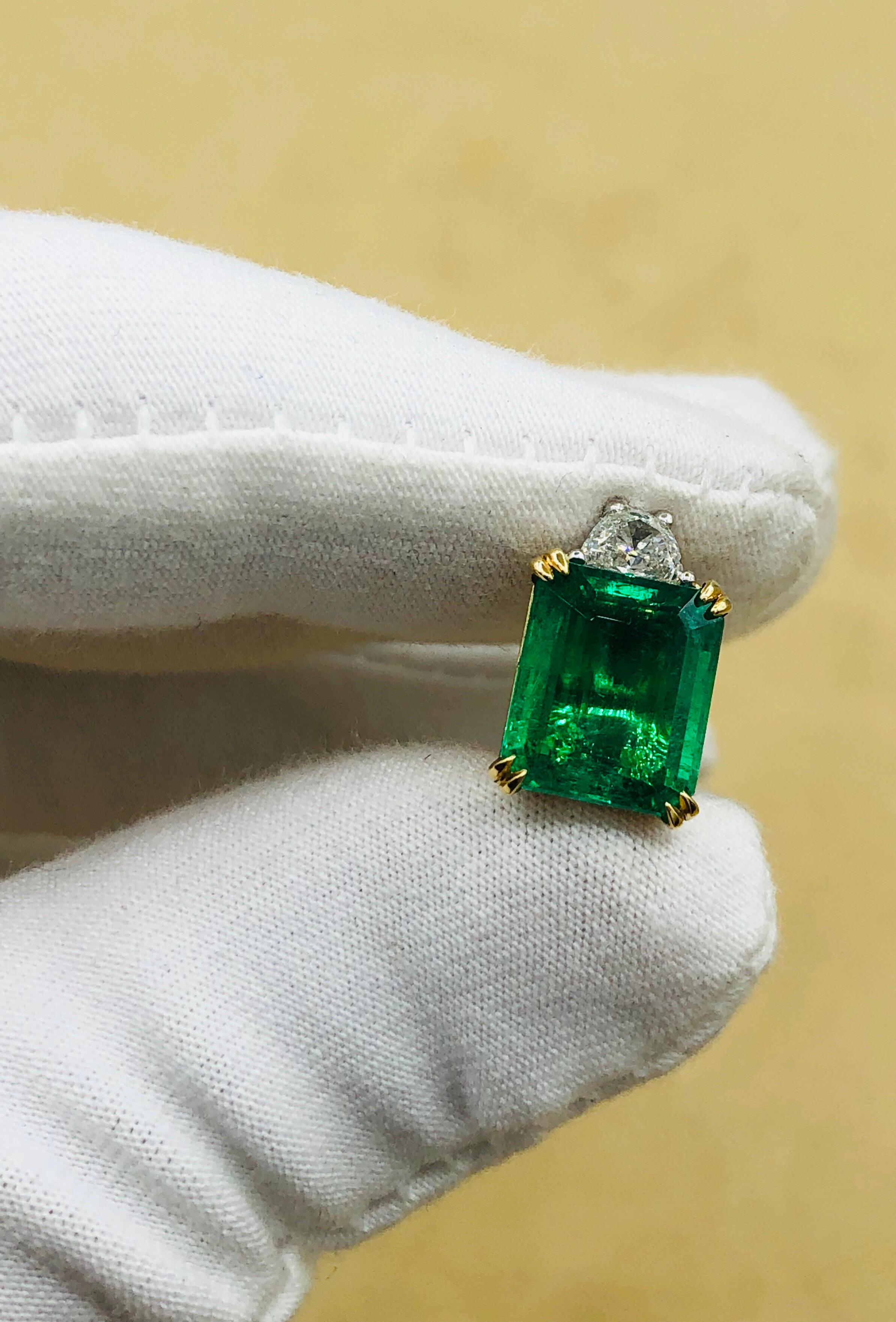 Emilio Jewelry Certified 9.65 Carat Genuine Emerald Diamond Platinum Earrings For Sale 10