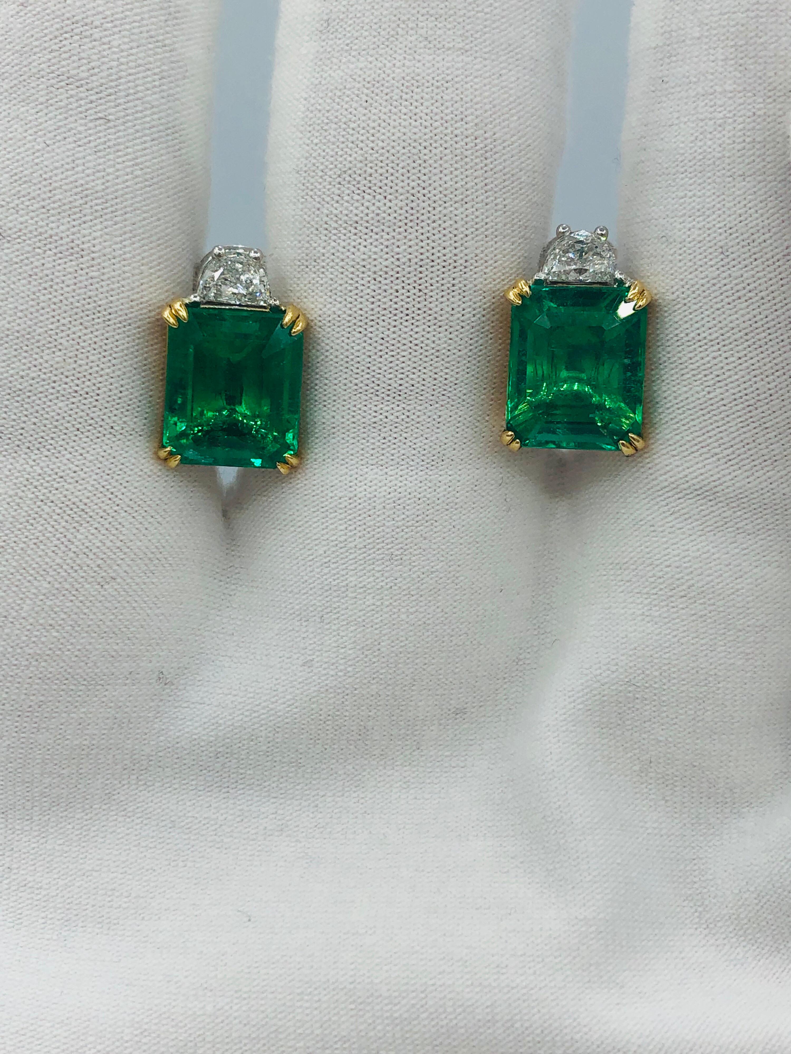 Women's Emilio Jewelry Certified 9.65 Carat Genuine Emerald Diamond Platinum Earrings For Sale