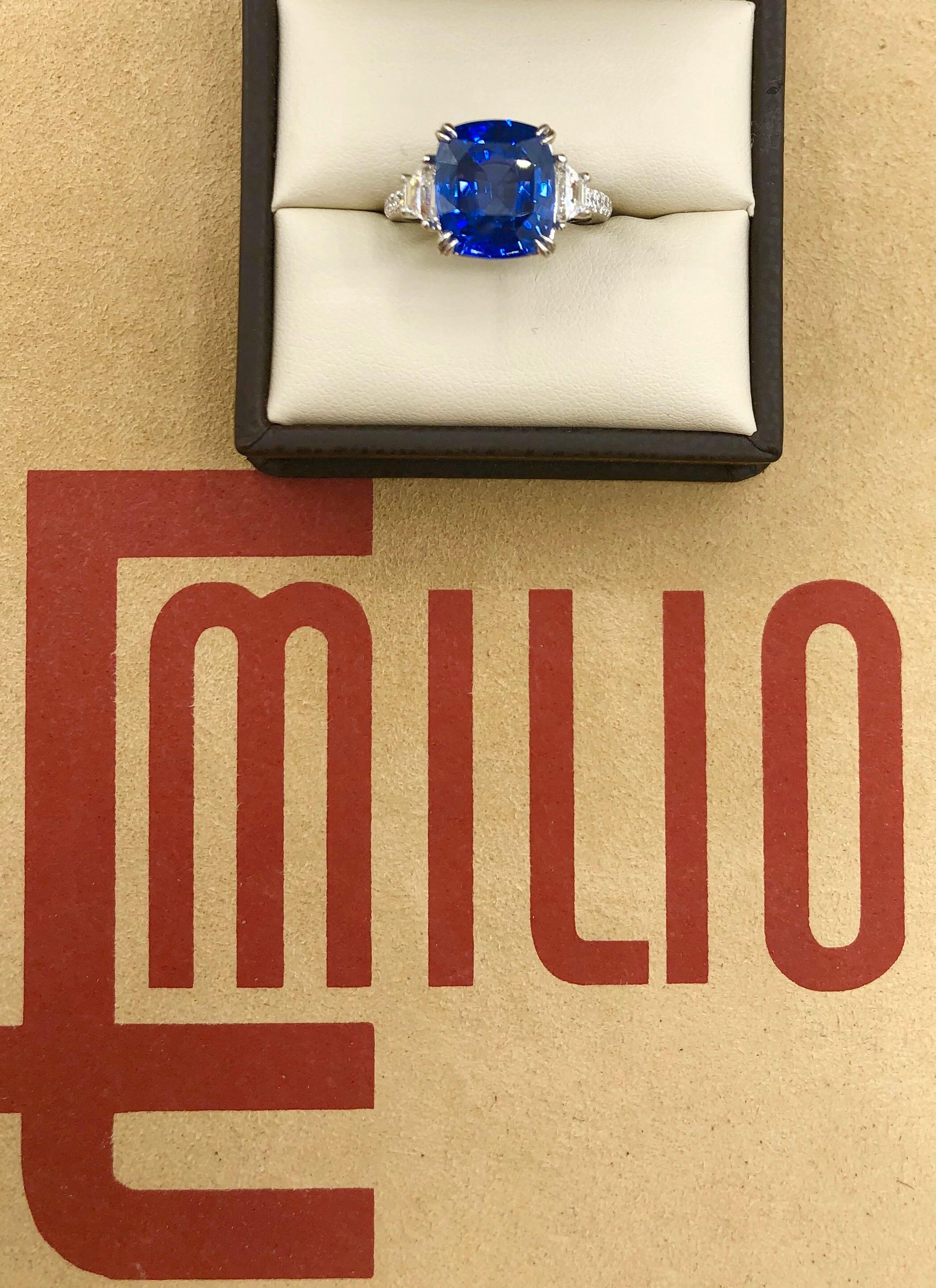 Emilio Jewelry Platinring mit zertifiziertem 8,54 Karat Saphir und Diamant im Kissenschliff für Damen oder Herren im Angebot
