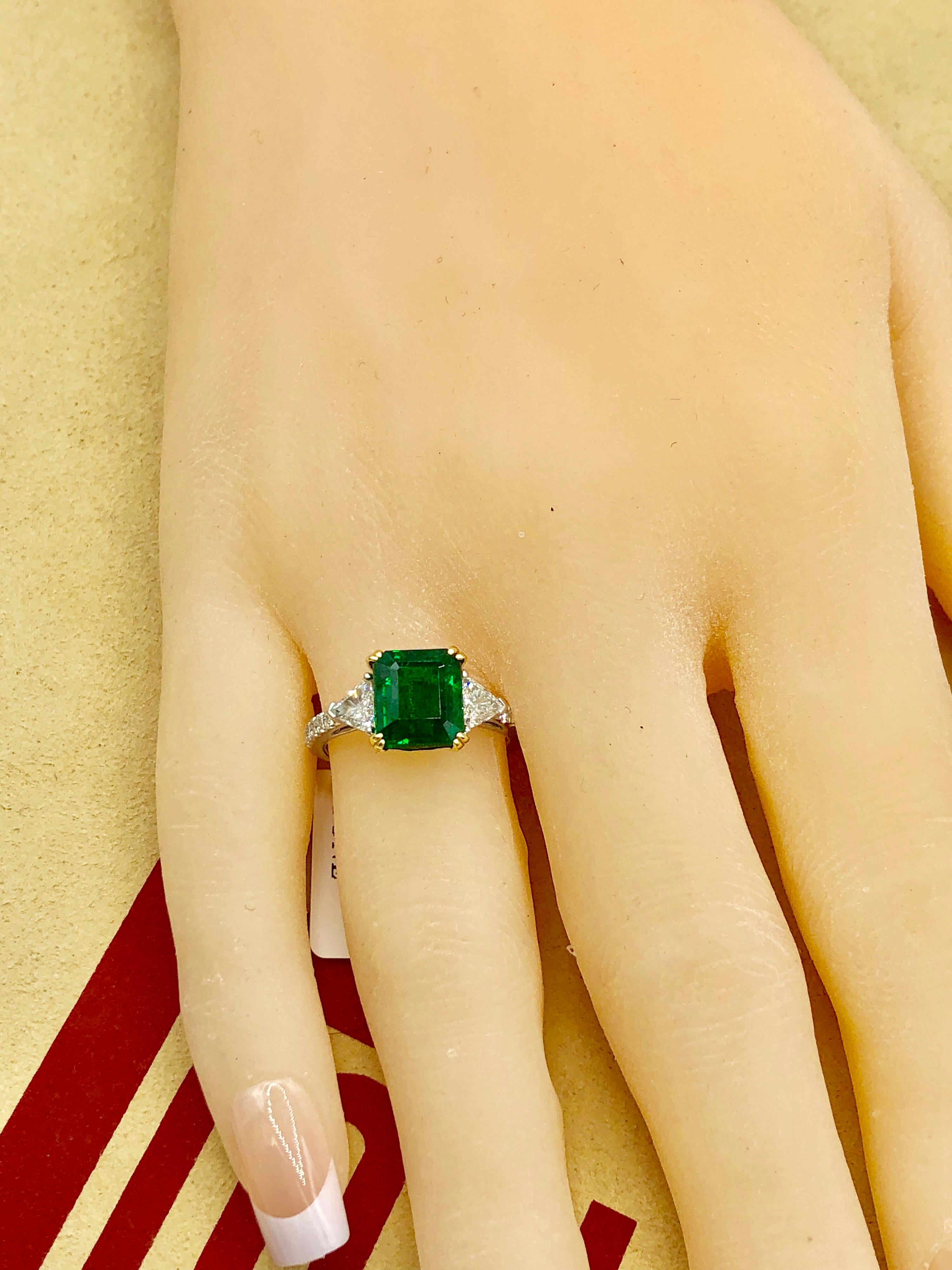 Emilio Jewelry Certified Genuine 3.87 Carat Emerald Platinum Diamond Ring 2