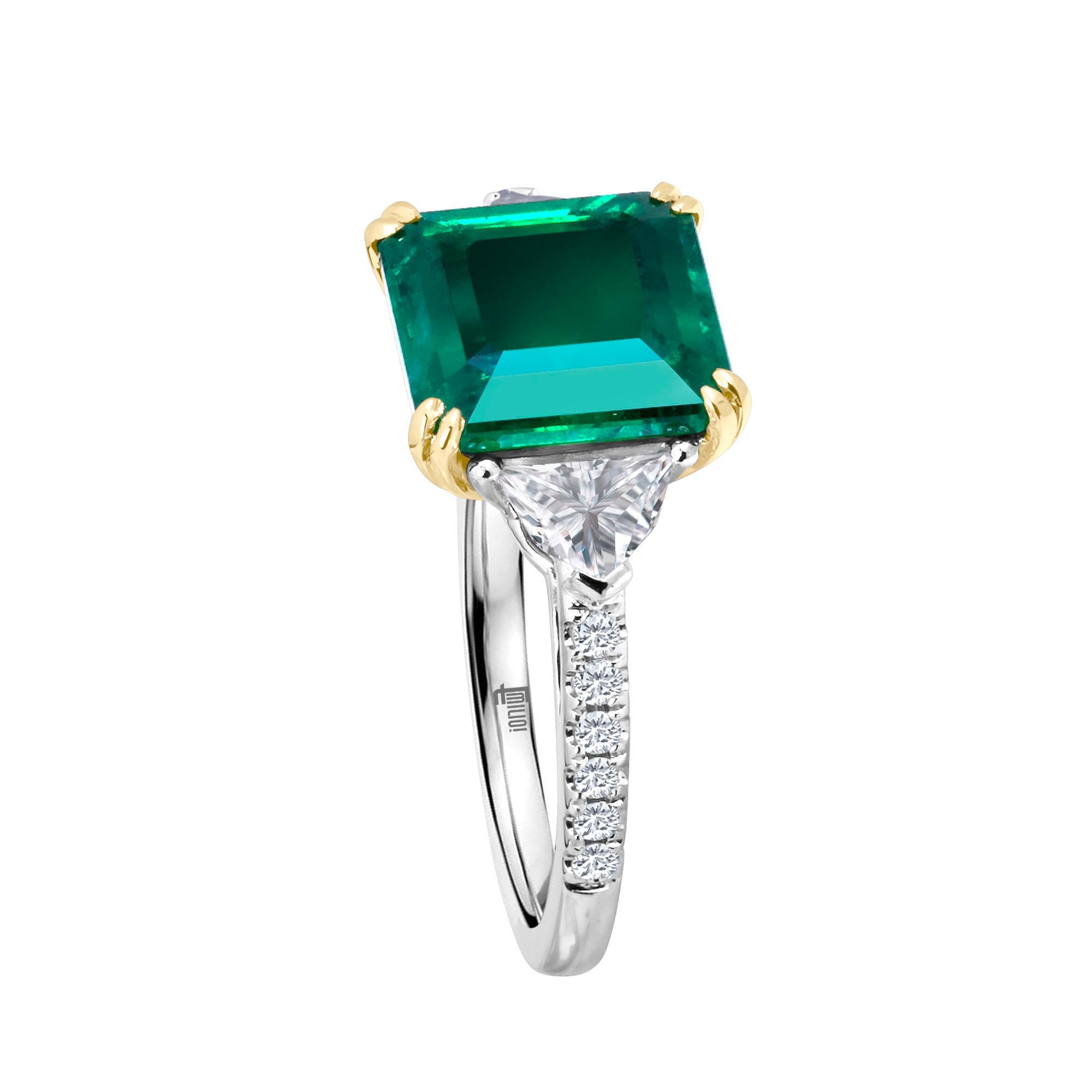 Women's Emilio Jewelry Certified Genuine Gem 4.74 Carat Emerald Diamond Platinum Ring