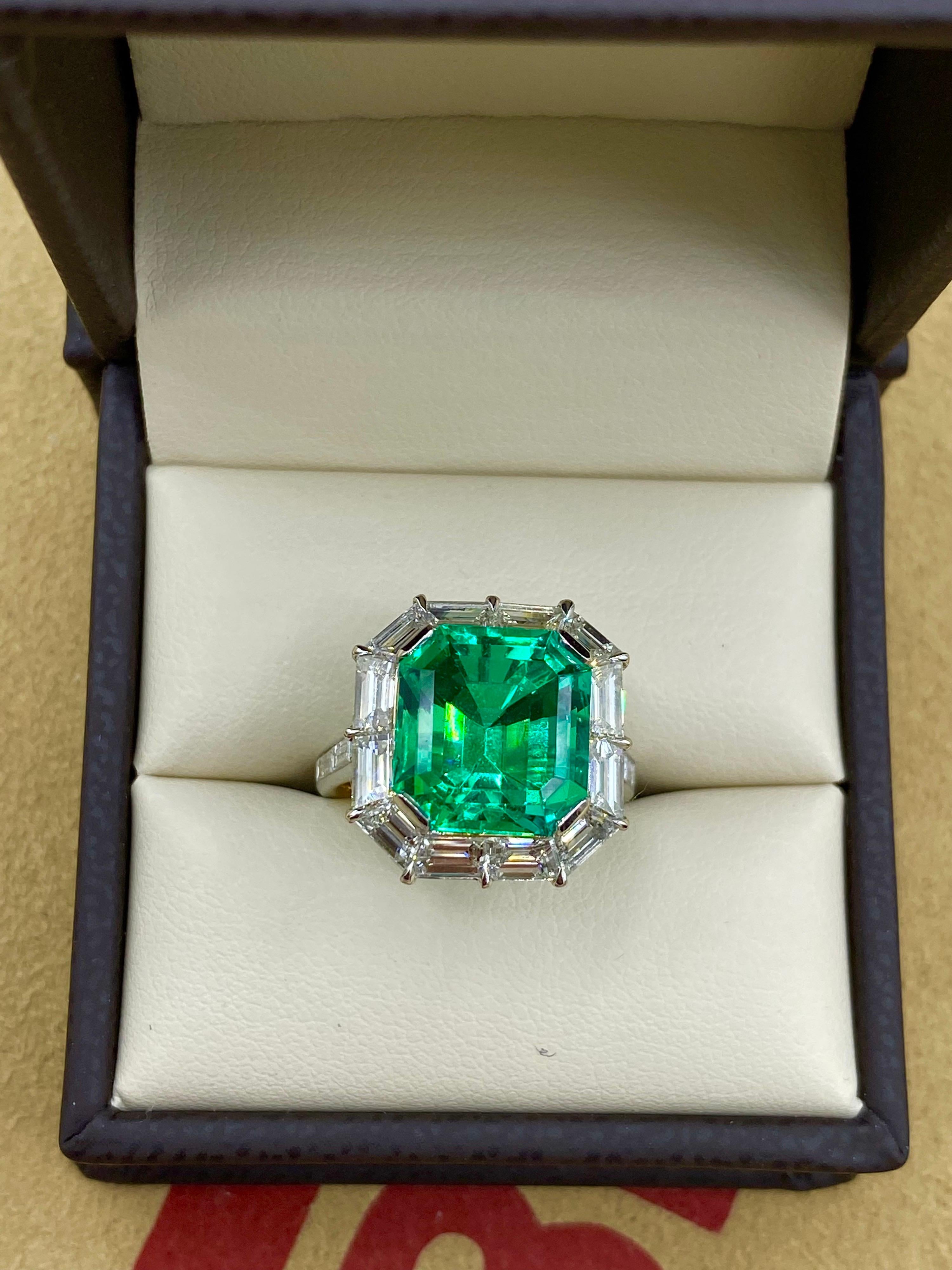 Asscher Cut Emilio Jewelry Certified Untreated No Oil Colombian Emerald Ring For Sale