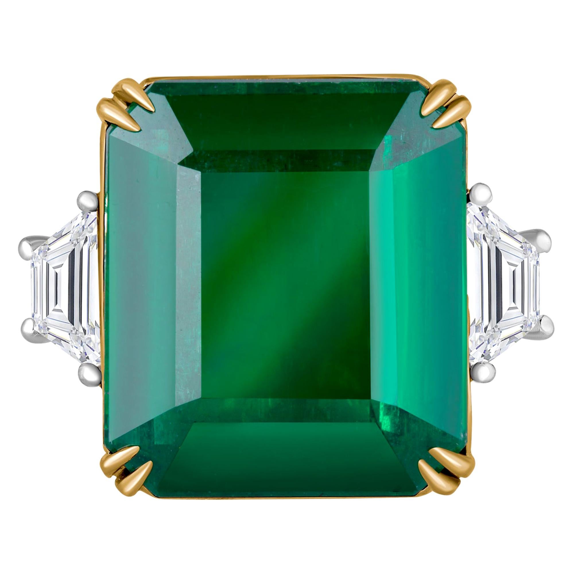 Emilio Jewelry Certified Vivid Green 17.08 Carat Emerald Diamond Ring
