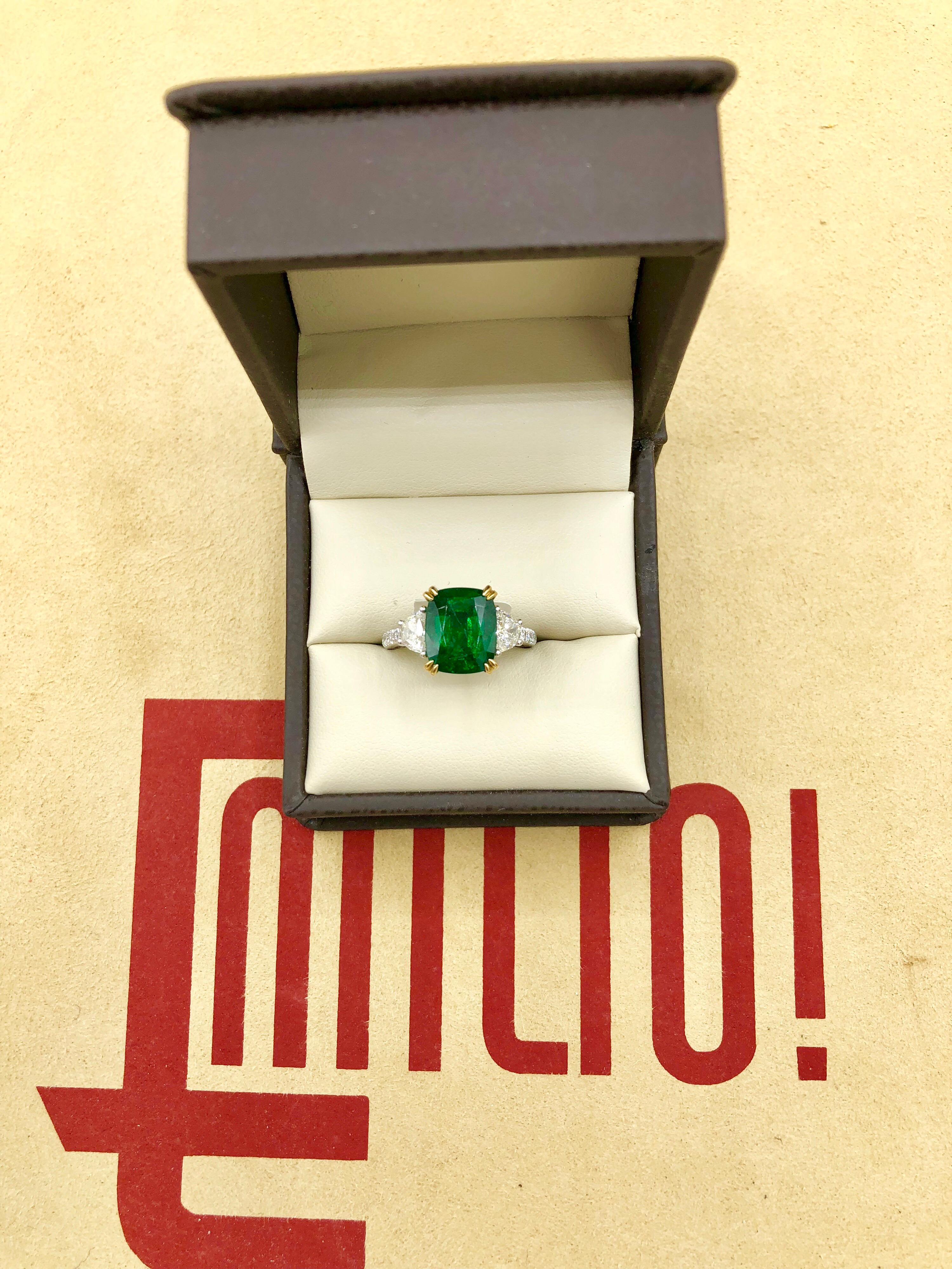Emilio Jewelry Certified Vivid Green 4.97 Carat Emerald Diamond Platinum Ring 2