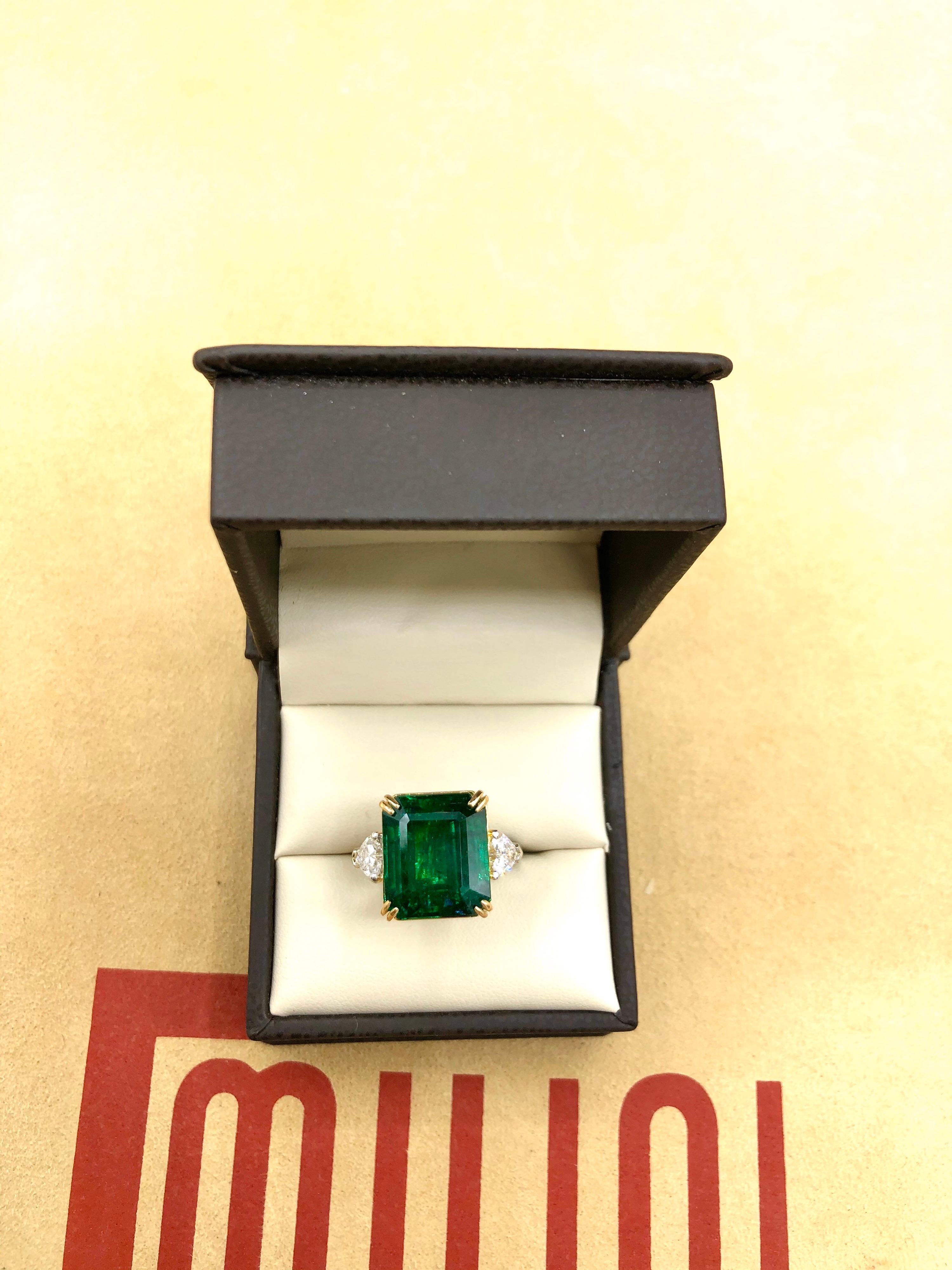 Emilio Jewelry Certified Vivid Green Emerald Diamond Ring 6