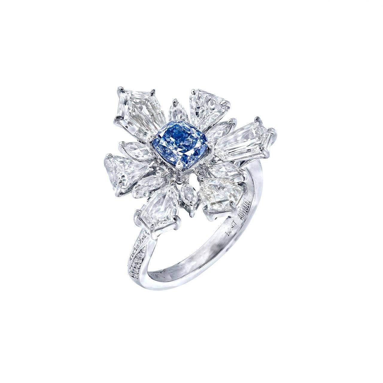 Emilio Jewelry GIA Certified 1.00 Carat Fancy Pure Blue Diamond Ring  In New Condition For Sale In New York, NY