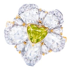 Emilio Jewelry GIA Certified 1.00 Carat Fancy Vivid Green Diamond Heart Ring