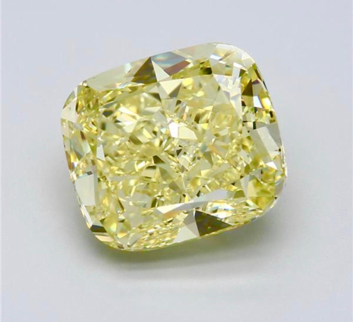 yellow diamond grading
