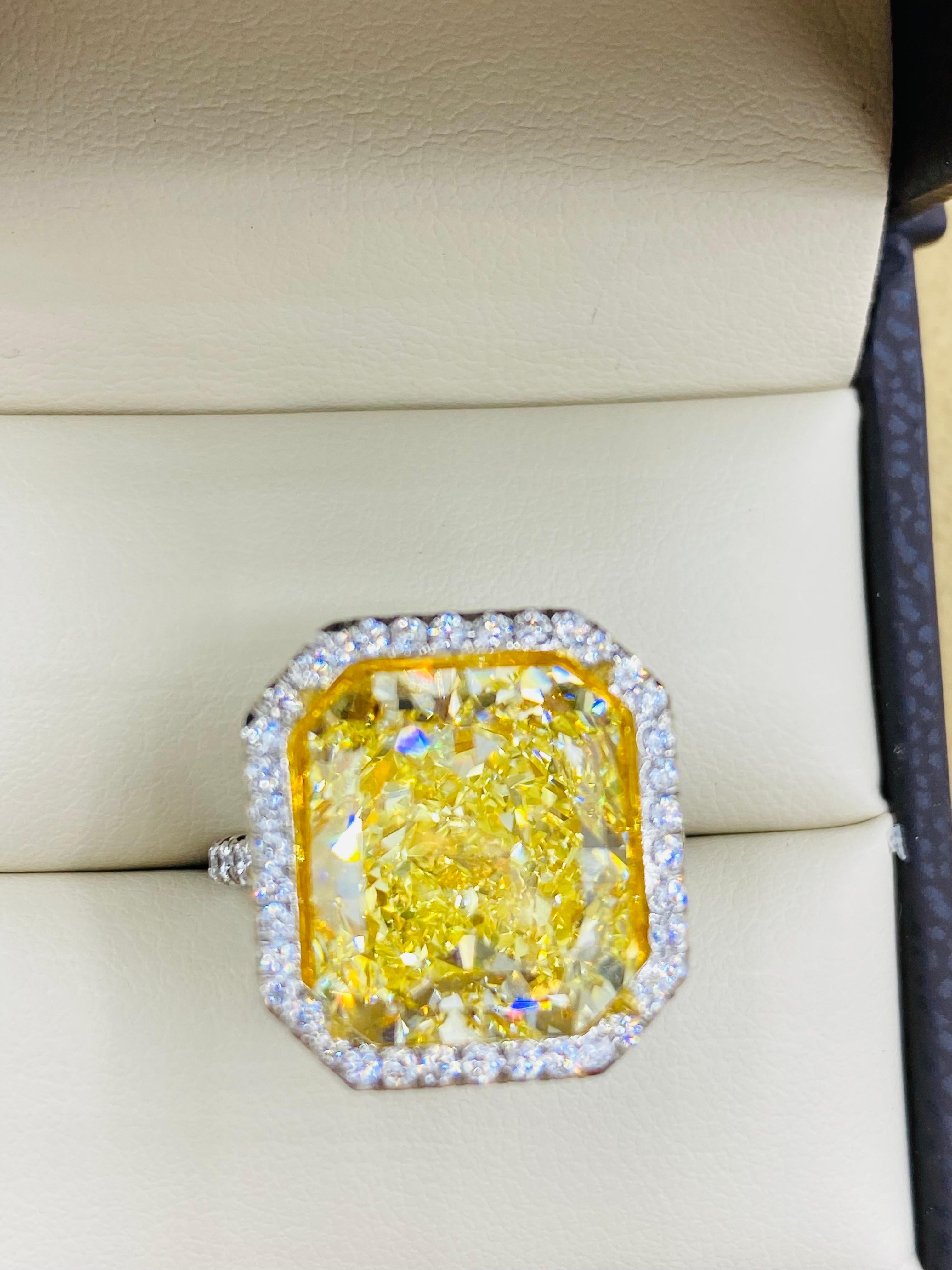 Women's or Men's Emilio Jewelry Gia Certified 10.00 Carat Fancy Intense Yellow Diamond Ring For Sale