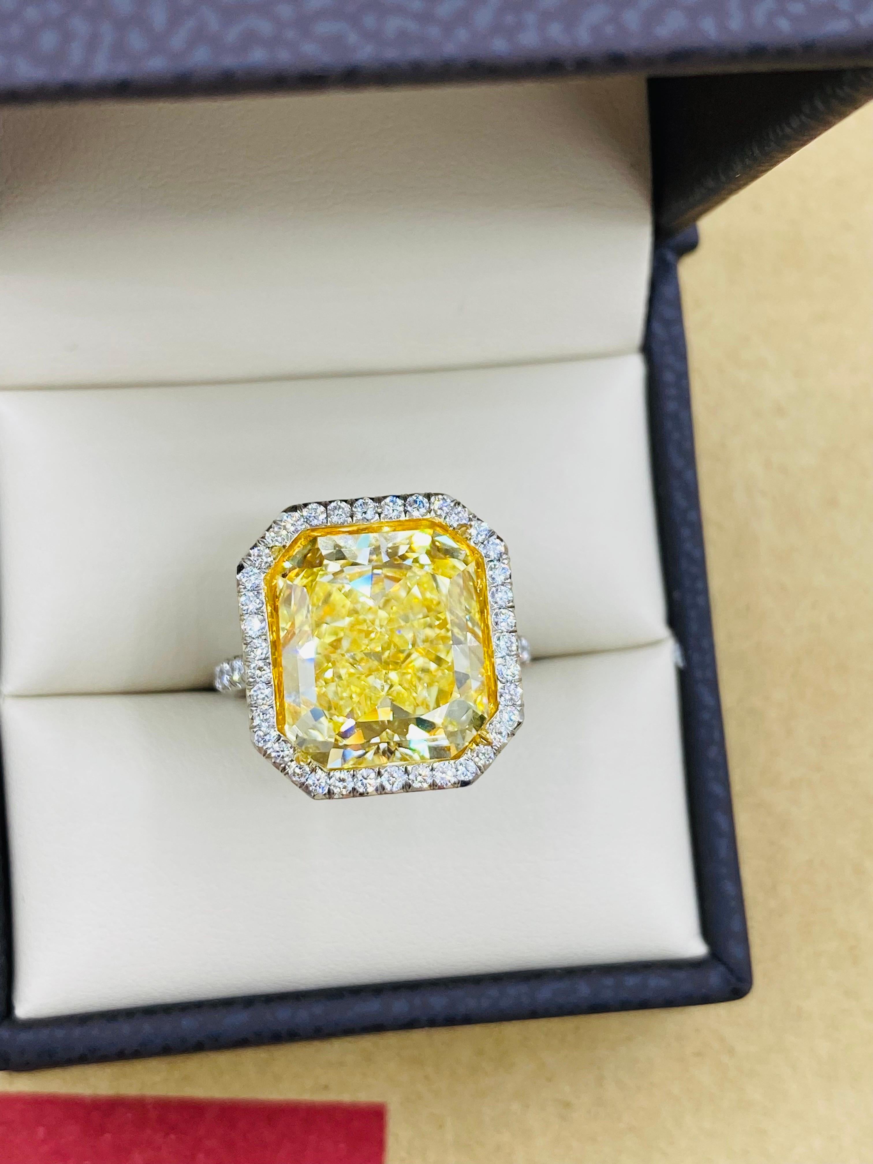 Emilio Jewelry Gia Certified 10.00 Carat Fancy Intense Yellow Diamond Ring For Sale 2