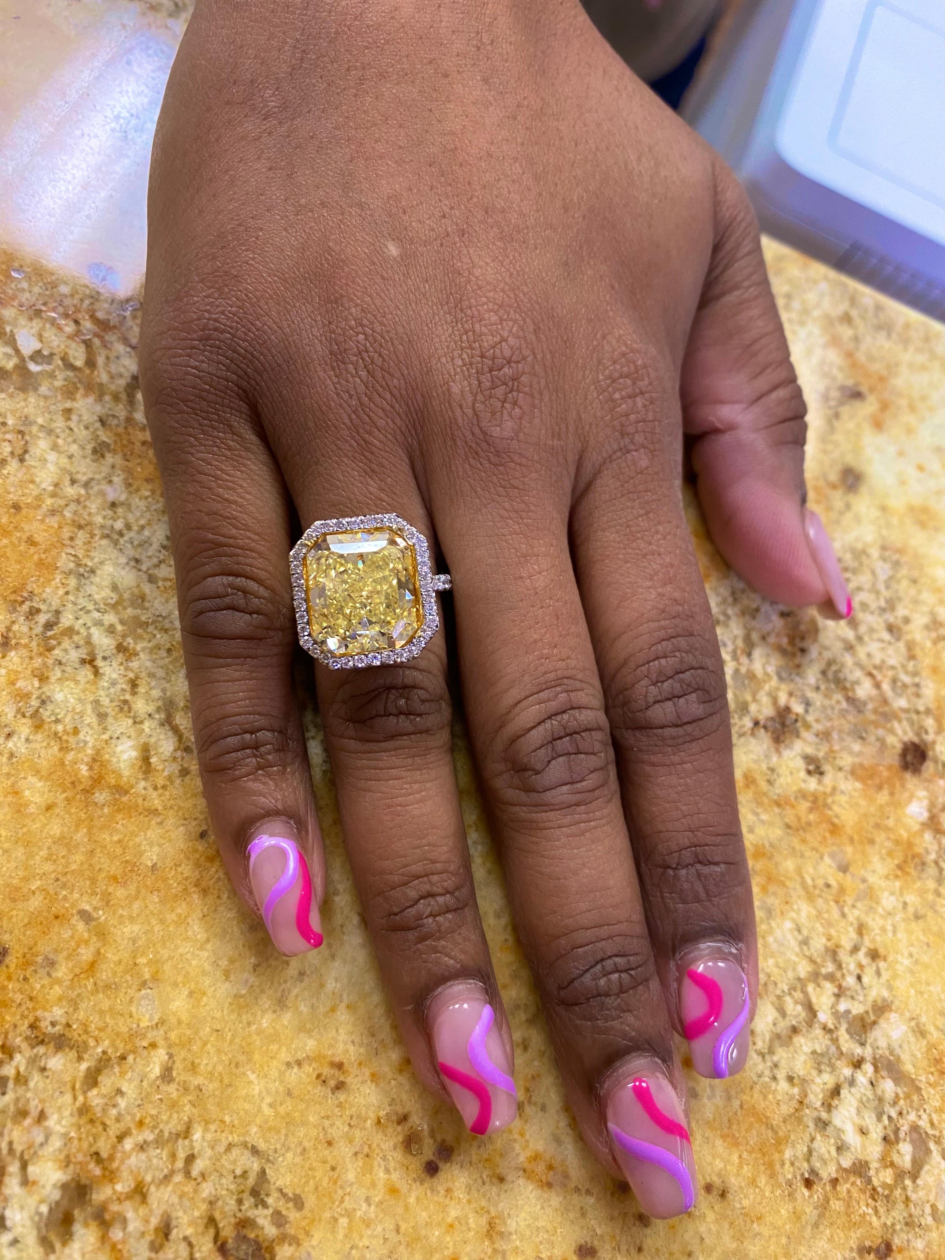 Emilio Jewelry Gia Certified 10.00 Carat Fancy Intense Yellow Diamond Ring For Sale 4