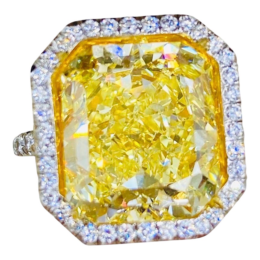 Emilio Jewelry, bague en diamant jaune intense de 10,00 carats certifiée par leGIA