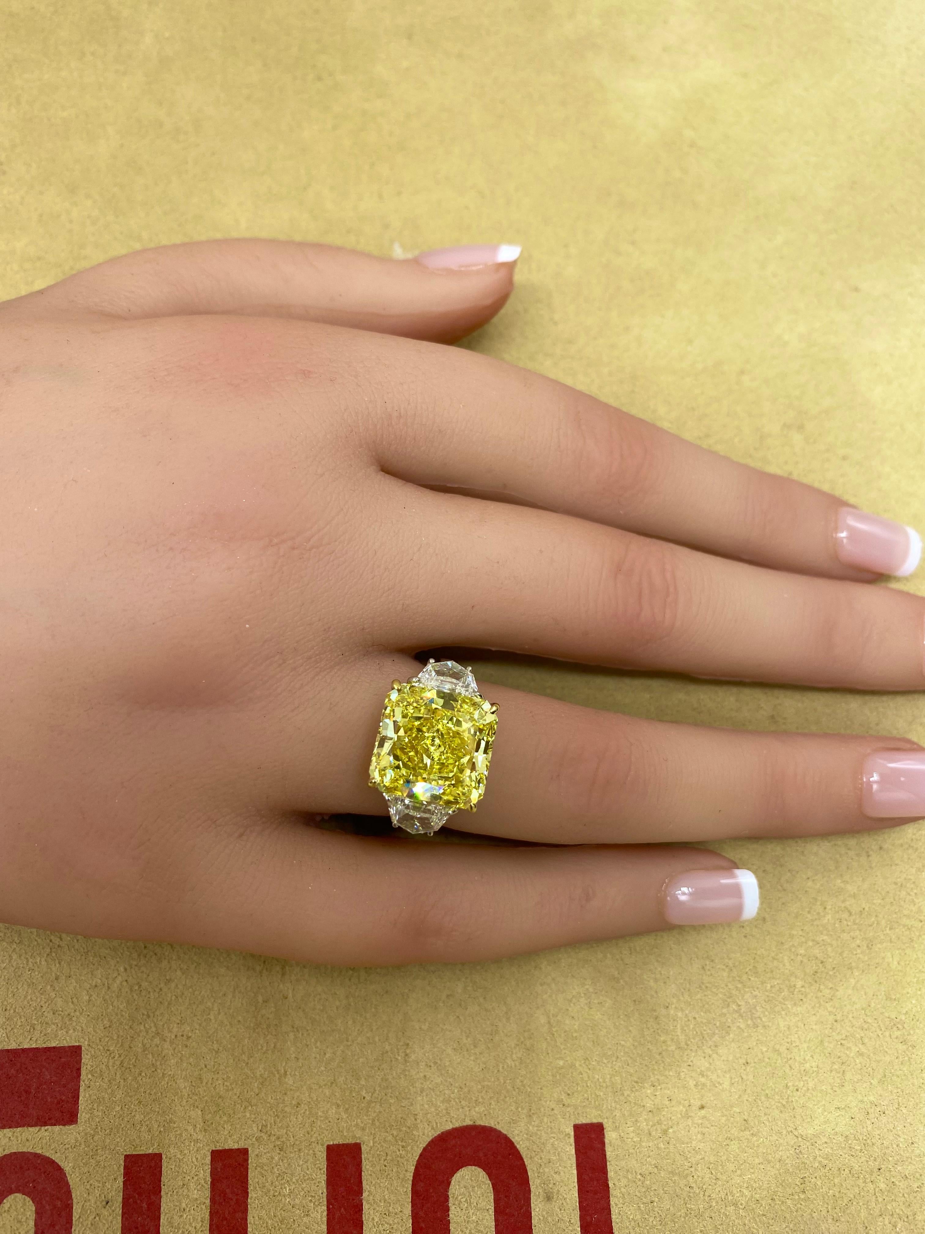 Emilio Jewelry Gia Certified 11.00 Carat Vivid Yellow Diamond Ring  For Sale 6