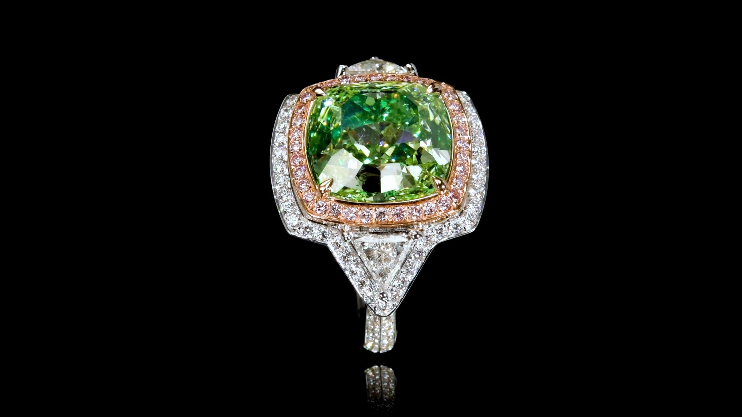 Emilio Jewelry Gia zertifizierter 12,00 Karat grüner Diamantring  (Kissenschliff) im Angebot