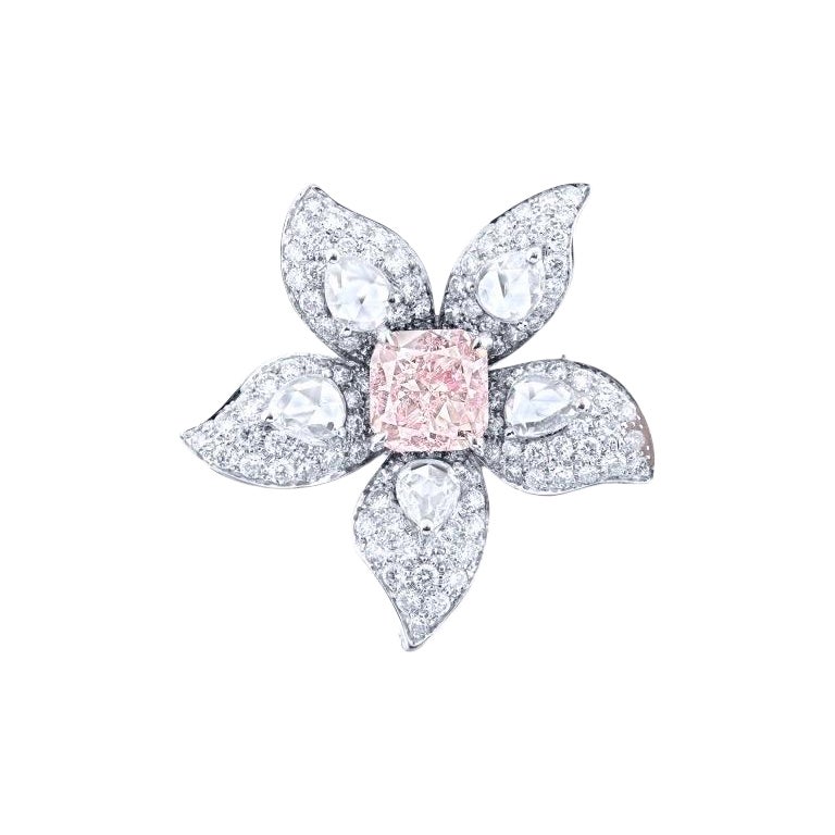 Anello con diamante rosa da 1,35 carati certificato GIA di Emilio! in vendita