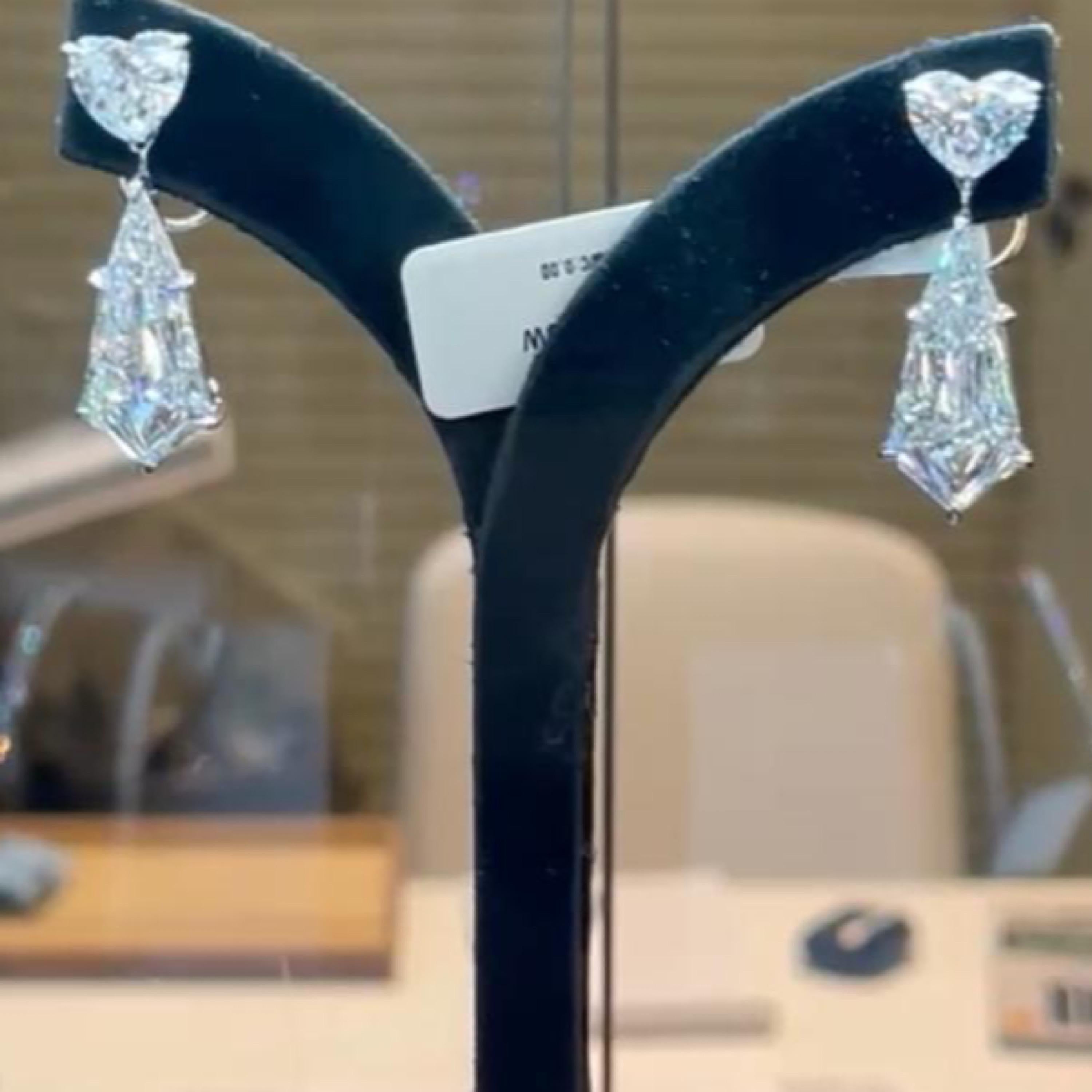 Emilio Jewelry GIA Certified 14.38 Carat Kite Heart Diamond Earrings In New Condition For Sale In New York, NY