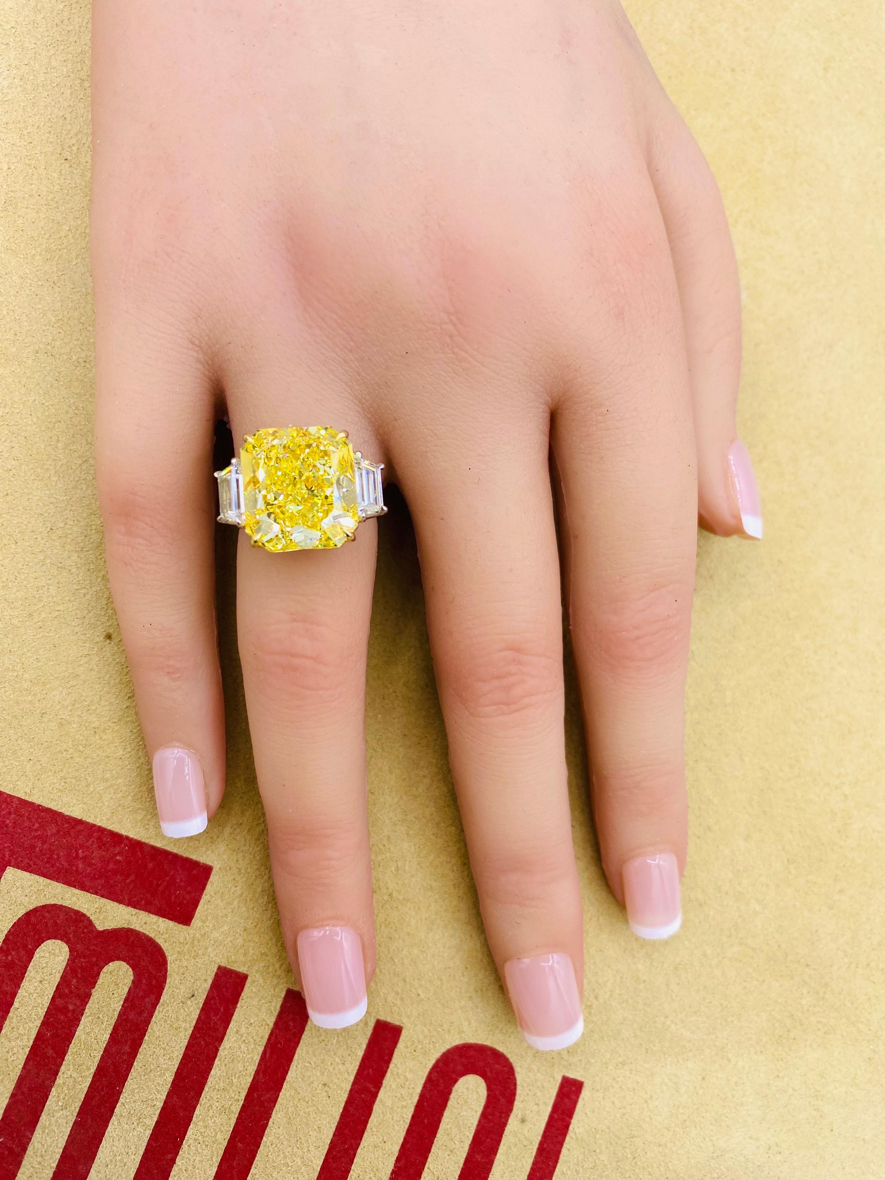 Women's or Men's Emilio Jewelry Gia Certified 15 Carat Fancy Intense Yellow Diamond Ring  For Sale