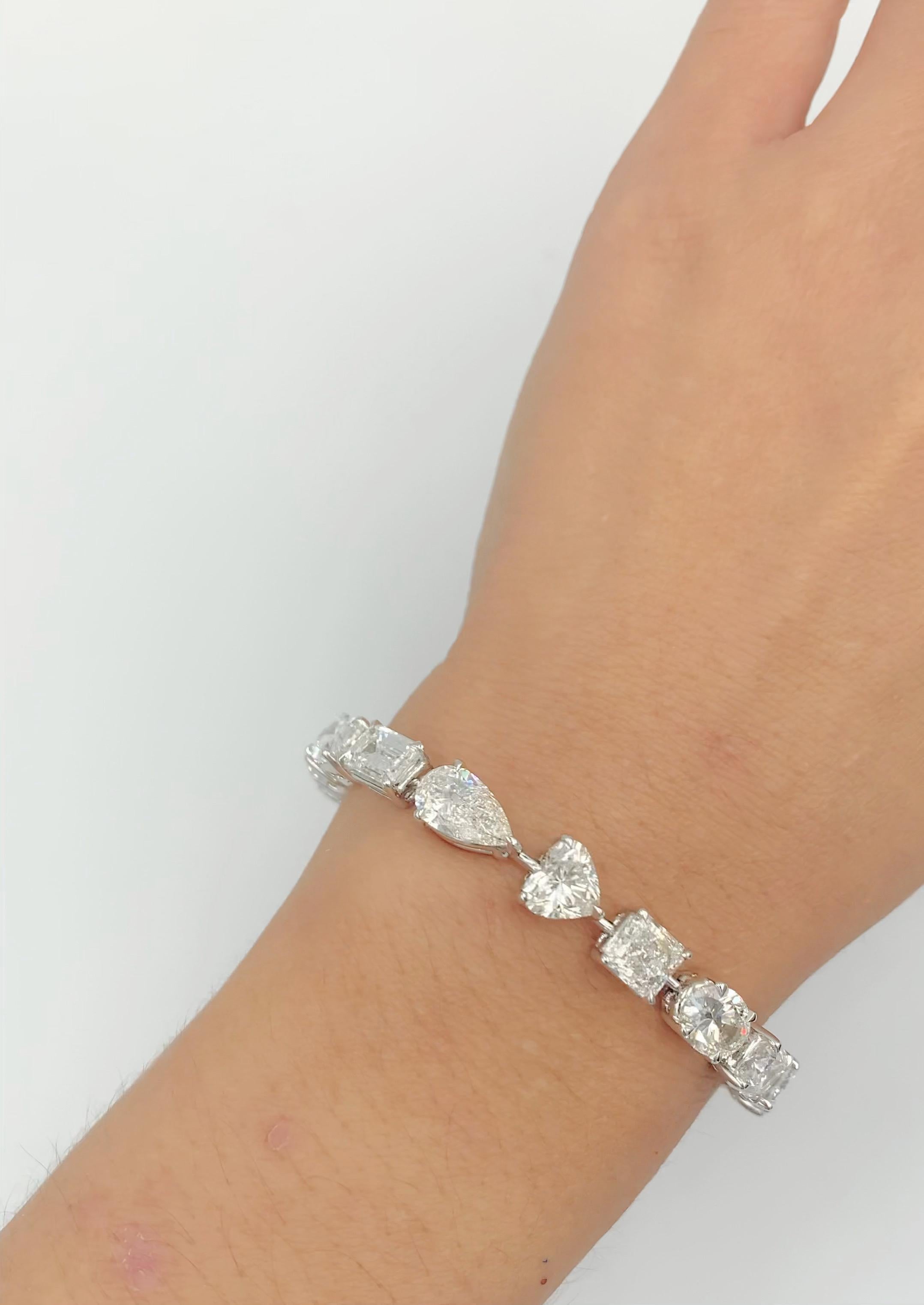 Emilio Jewelry, bracelet avec diamants certifiés Gia de 1.50 carat chacun  Neuf - En vente à New York, NY