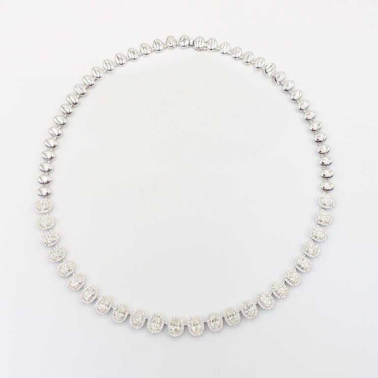 Women's or Men's Emilio Jewelry GIA Certified 15.15 Carat Oval Diamond Necklace  For Sale