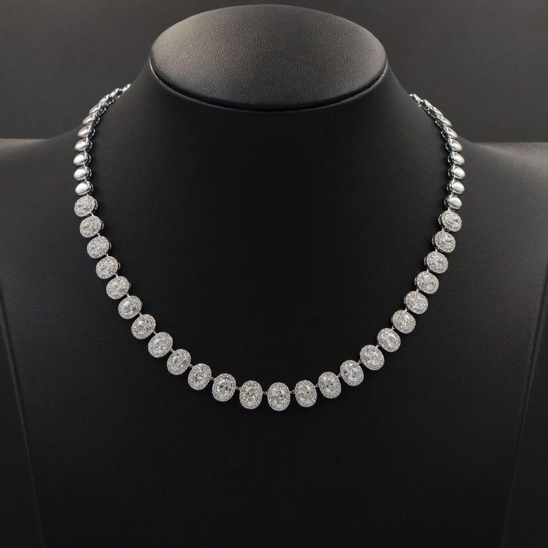 Emilio Jewelry GIA Certified 15.15 Carat Oval Diamond Necklace  For Sale 1