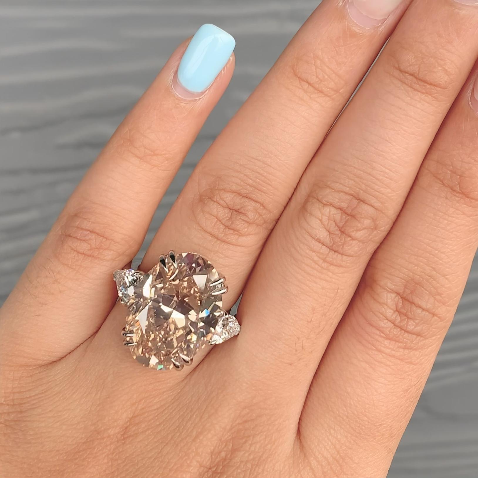 Oval Cut Emilio Jewelry Gia Certified 18.90 Carat Fancy Orange Diamond Ring For Sale