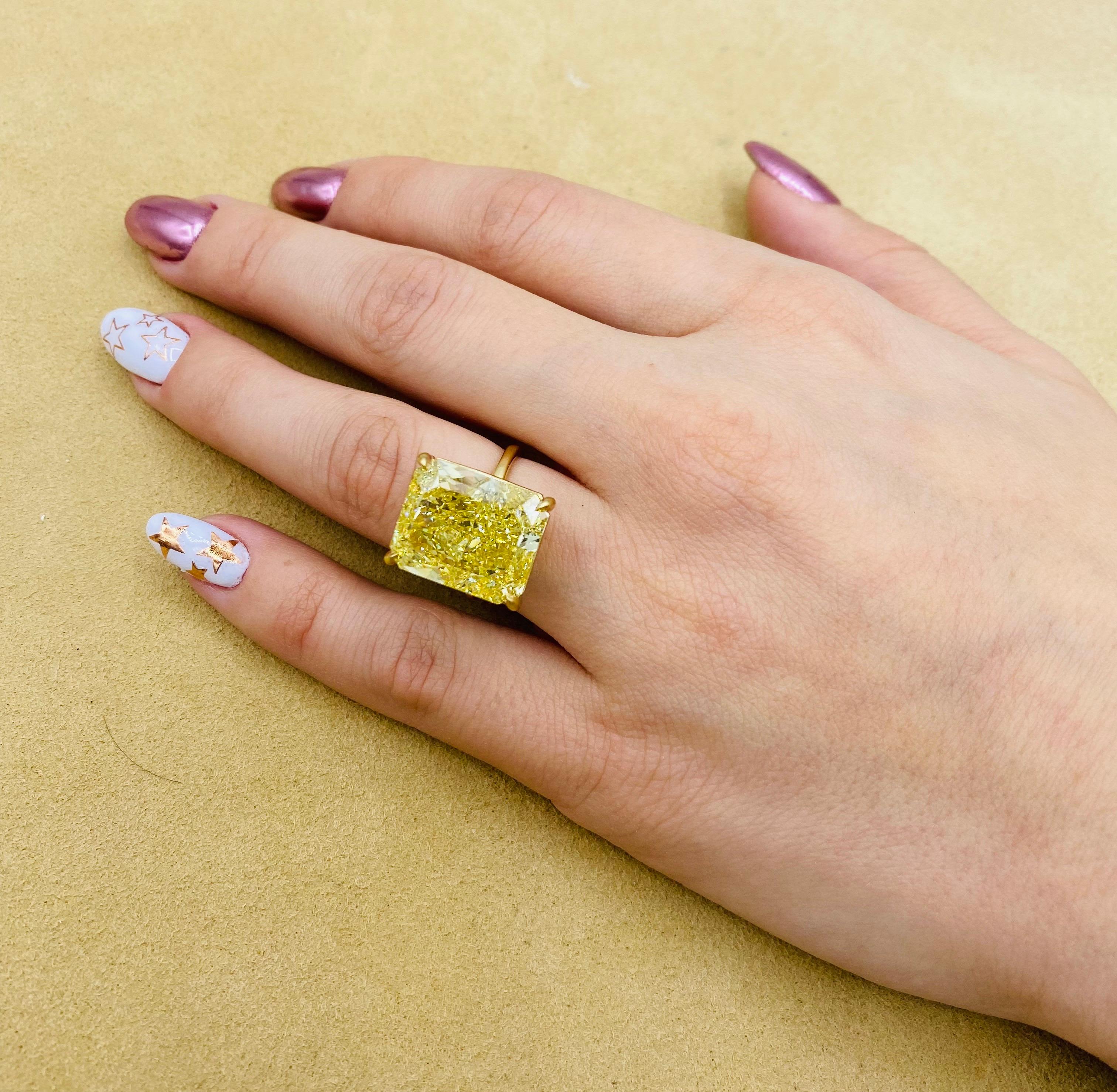 Emilio Jewelry Gia Certified 19.00 Carat Fancy Yellow Diamond Ring 1