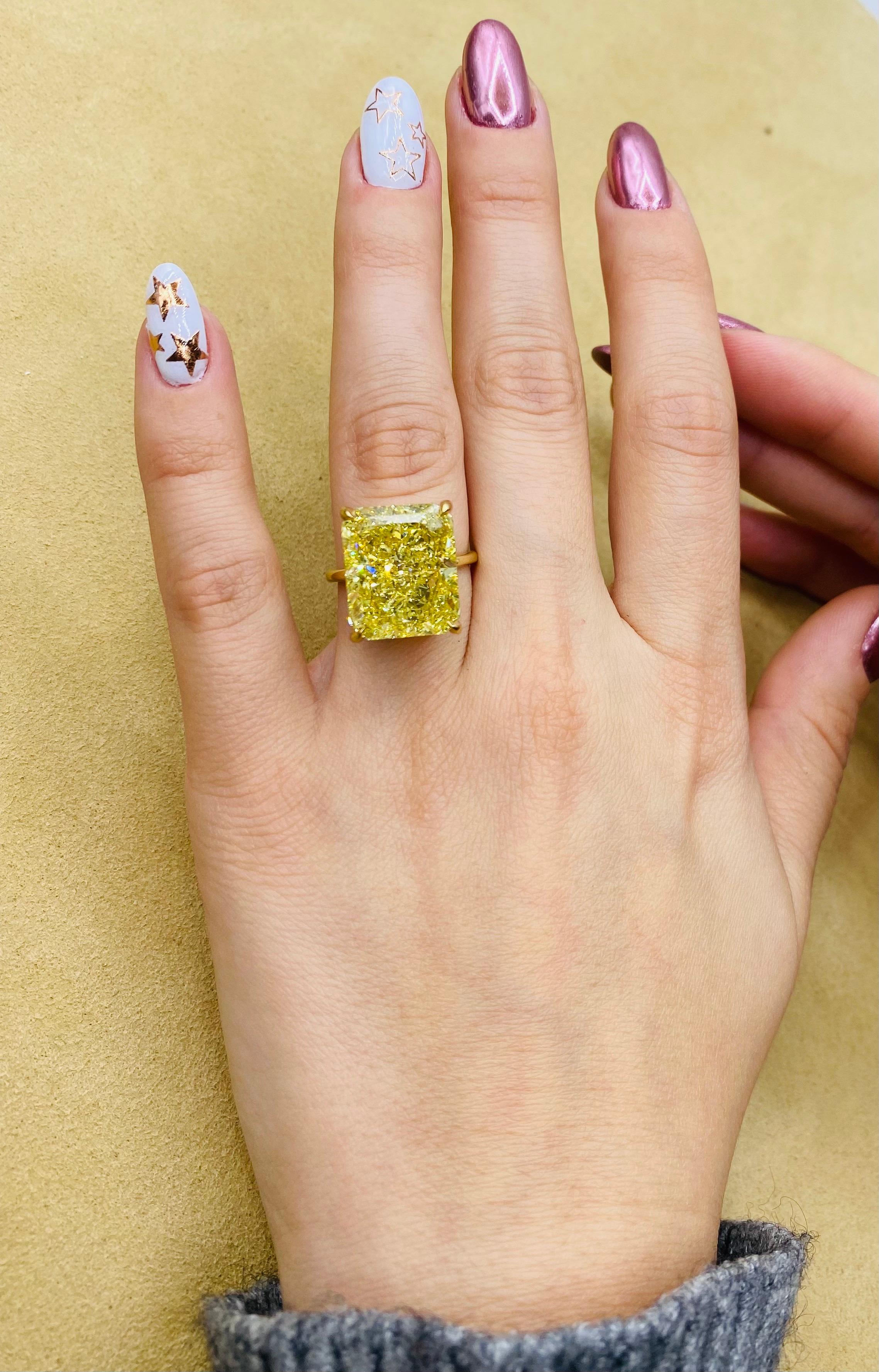 Emilio Jewelry Gia Certified 19.00 Carat Fancy Yellow Diamond Ring 2