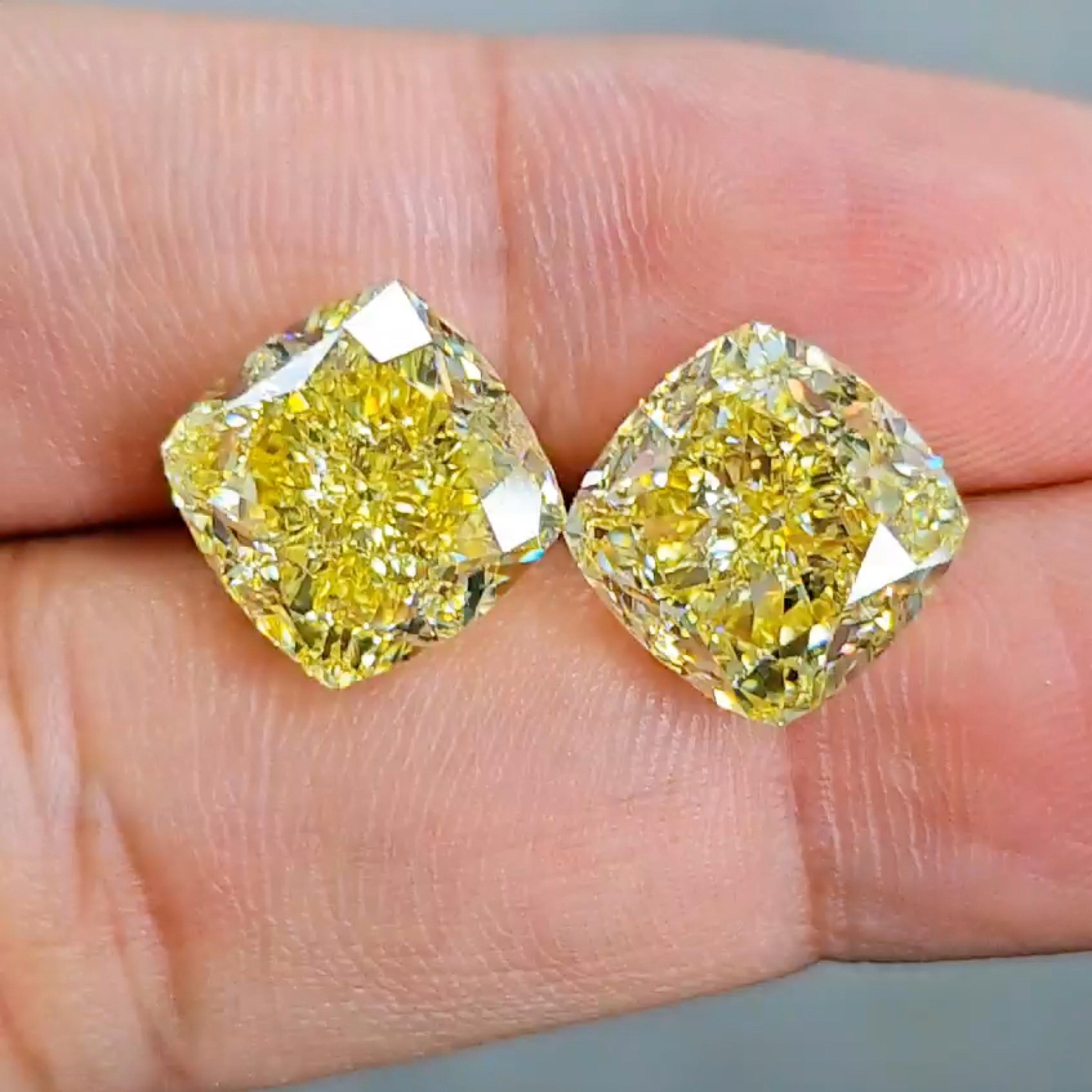 Emilio Jewelry Gia zertifizierter 20,00 Karat Ausgefallener intensiver Diamant-Ohrring  (Kissenschliff) im Angebot