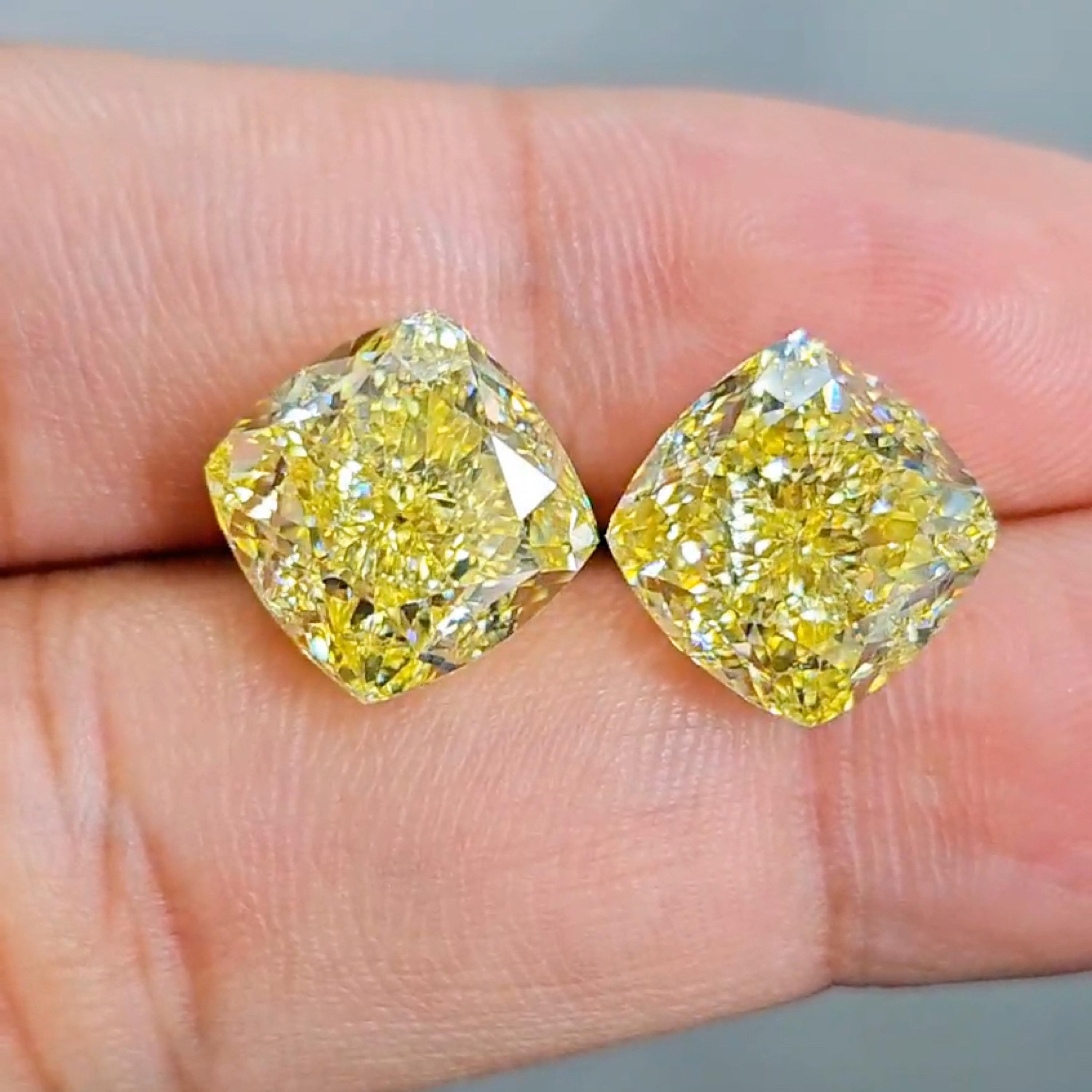 Emilio Jewelry Gia Certified 20.00 Carat Fancy Intense Diamond Earring  In New Condition For Sale In New York, NY
