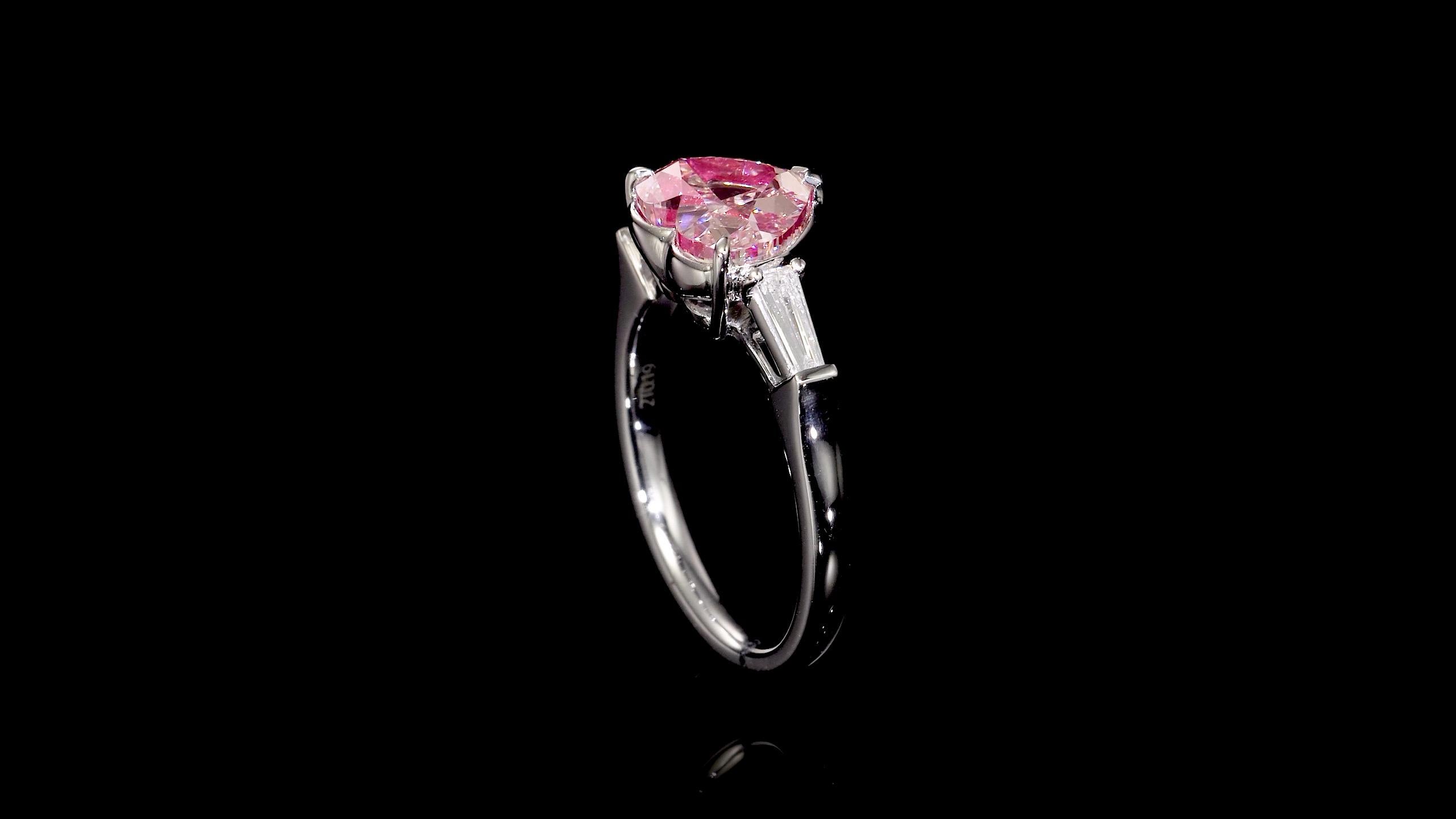 Emilio Jewelry Gia Certified 3.00 Carat Fancy Light Pink Diamond Ring In New Condition For Sale In New York, NY