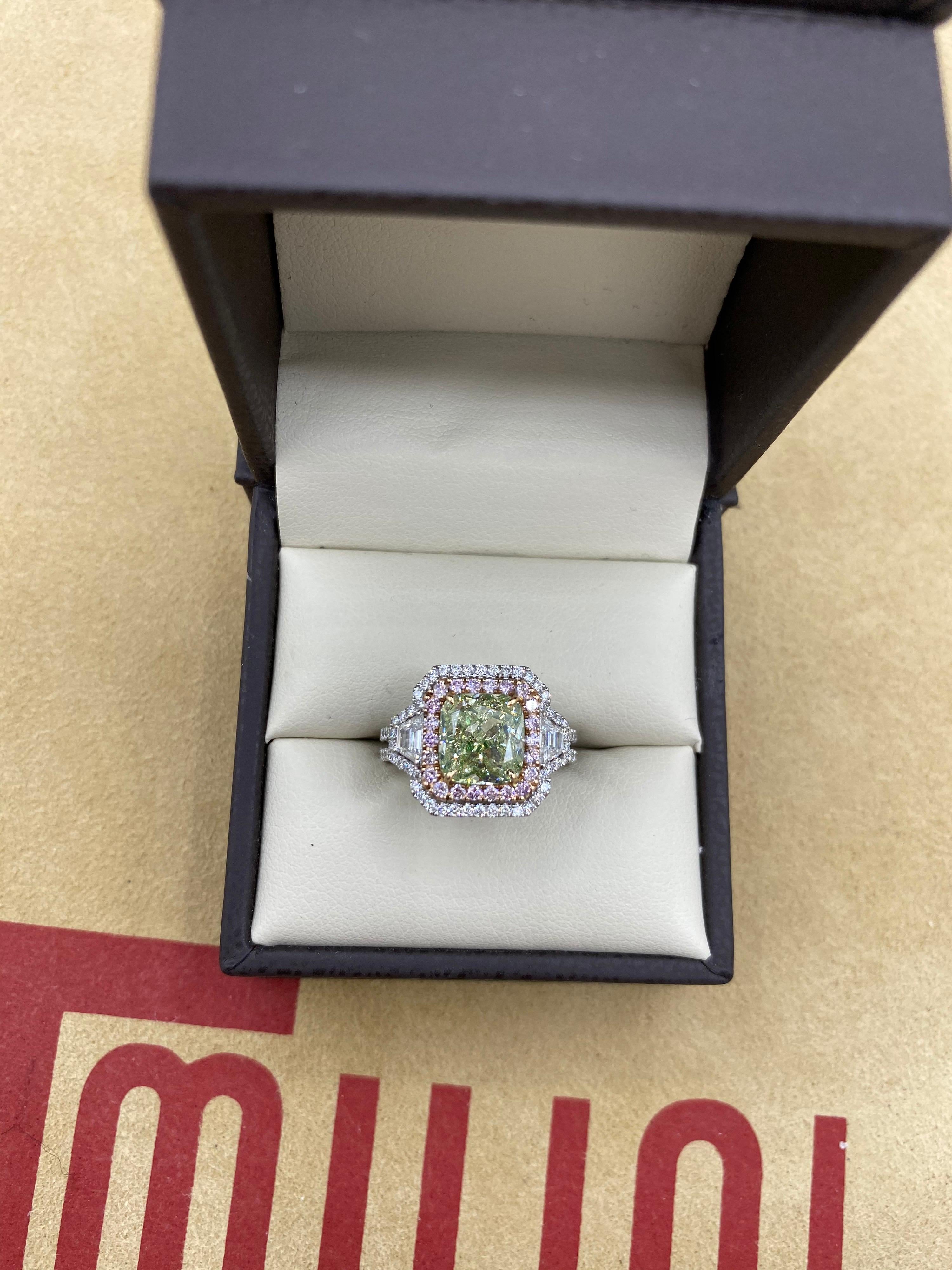 Emilio Jewelry GIA Certified 3.00 Carat Fancy Yellow Green Diamond Ring 2