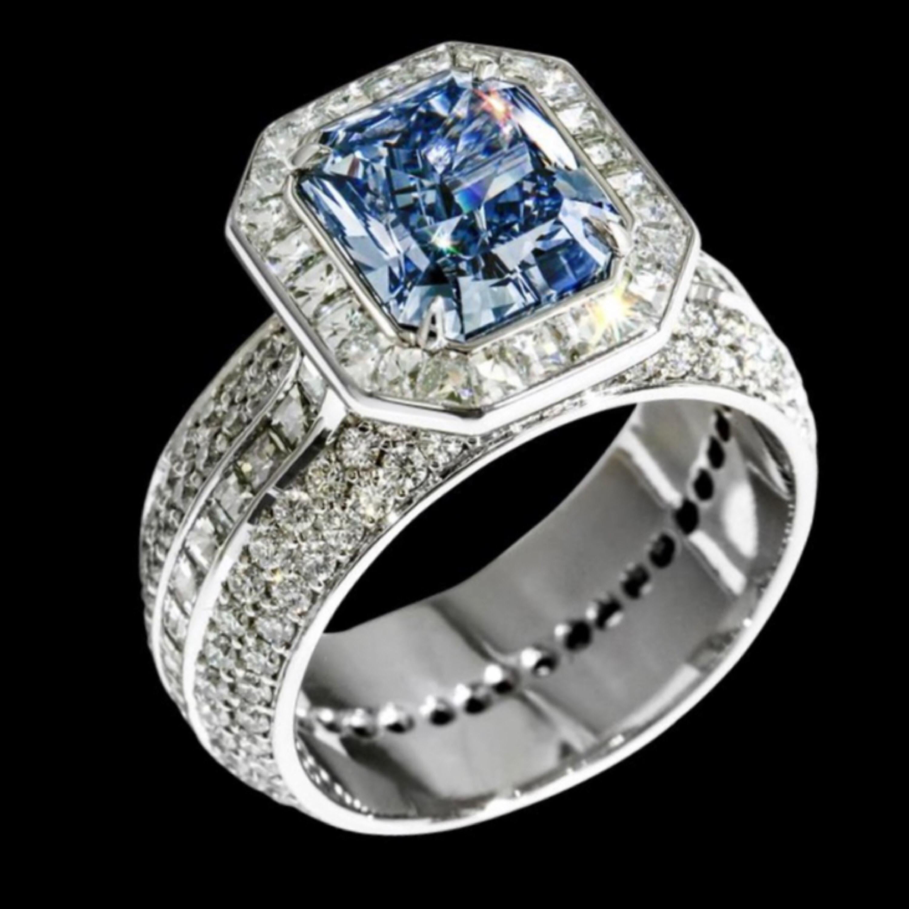 Emilio Jewelry GIA Certified 3.00 Carat Natural Fancy Vivid Blue Diamond Ring In New Condition In New York, NY