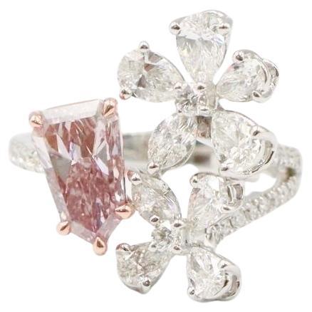 Emilio Jewelry, bague en diamant rose taille bouclier certifiée Gia de 3,15 carats 