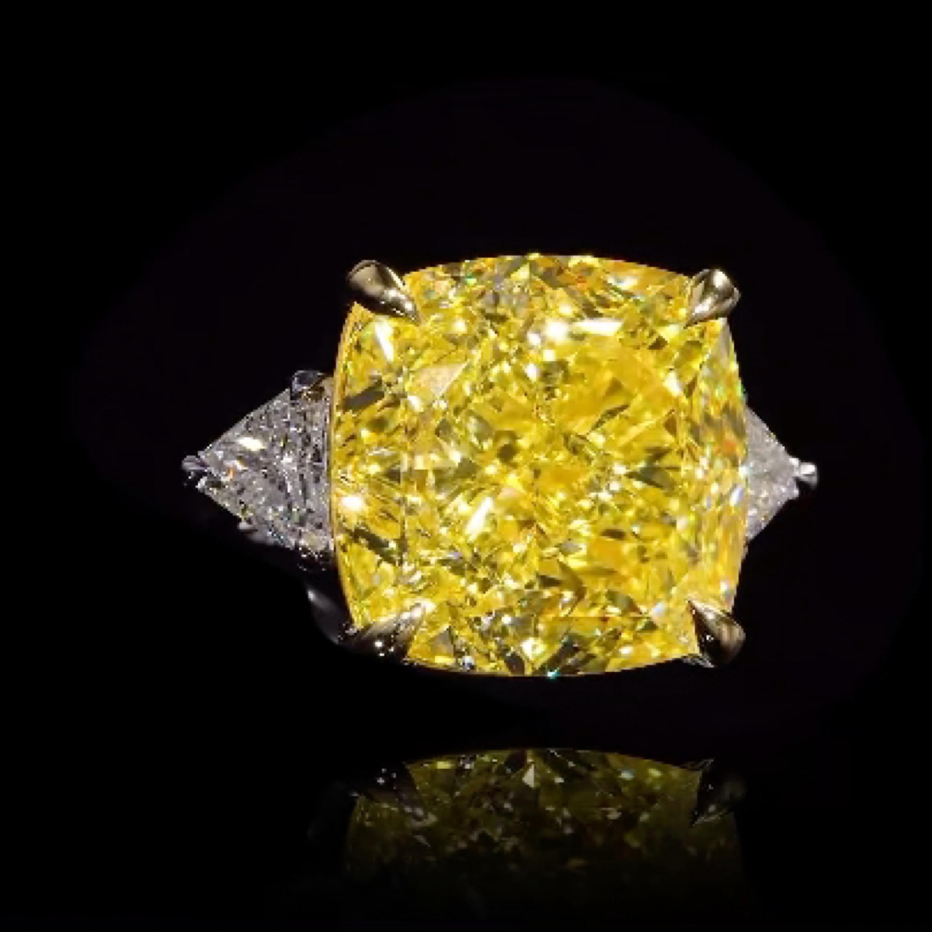 36 carat yellow diamond ring