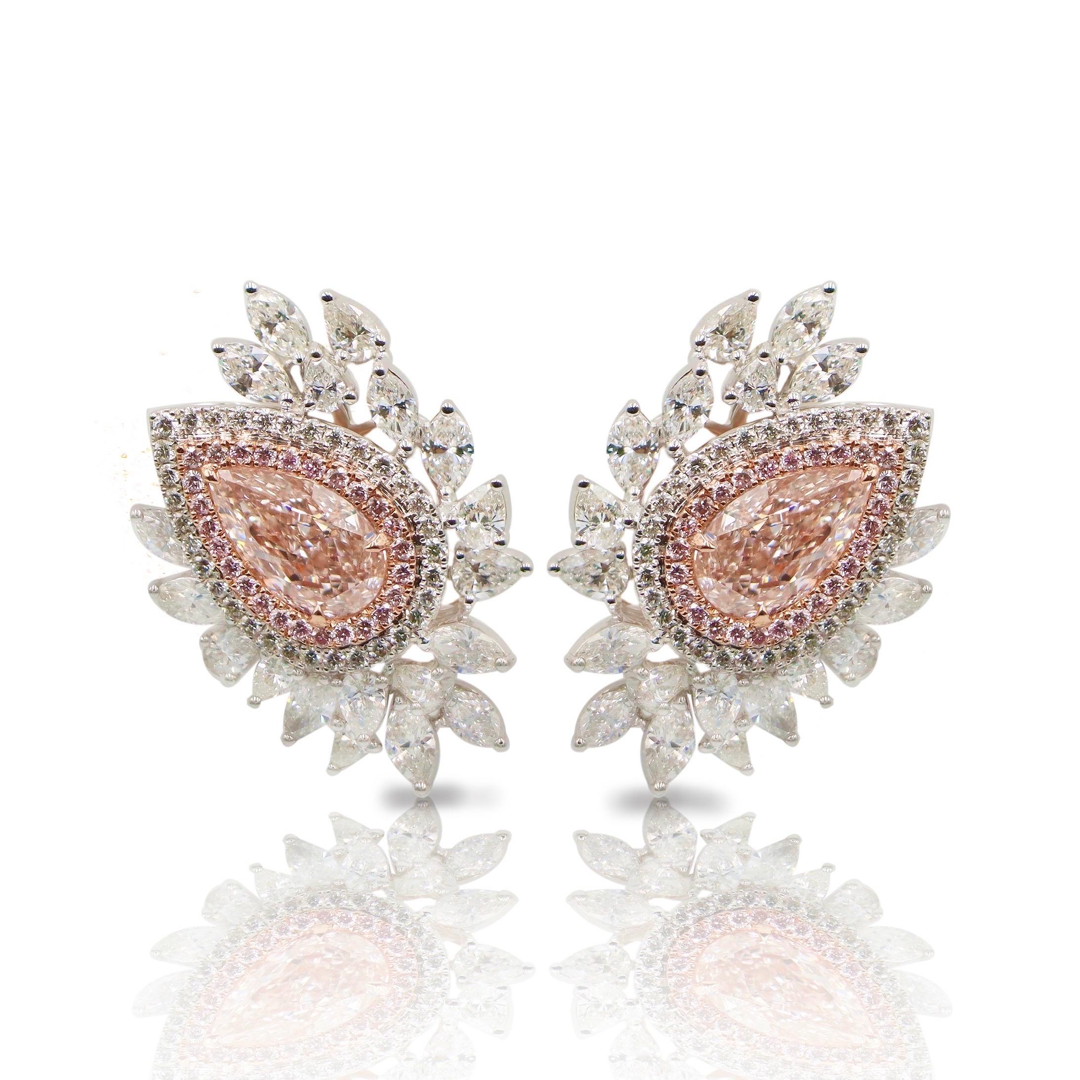 Taille poire Emilio Jewelry Boucles d'oreilles en diamant certifié GIA de 3,75 carats de couleur rose très clair  en vente