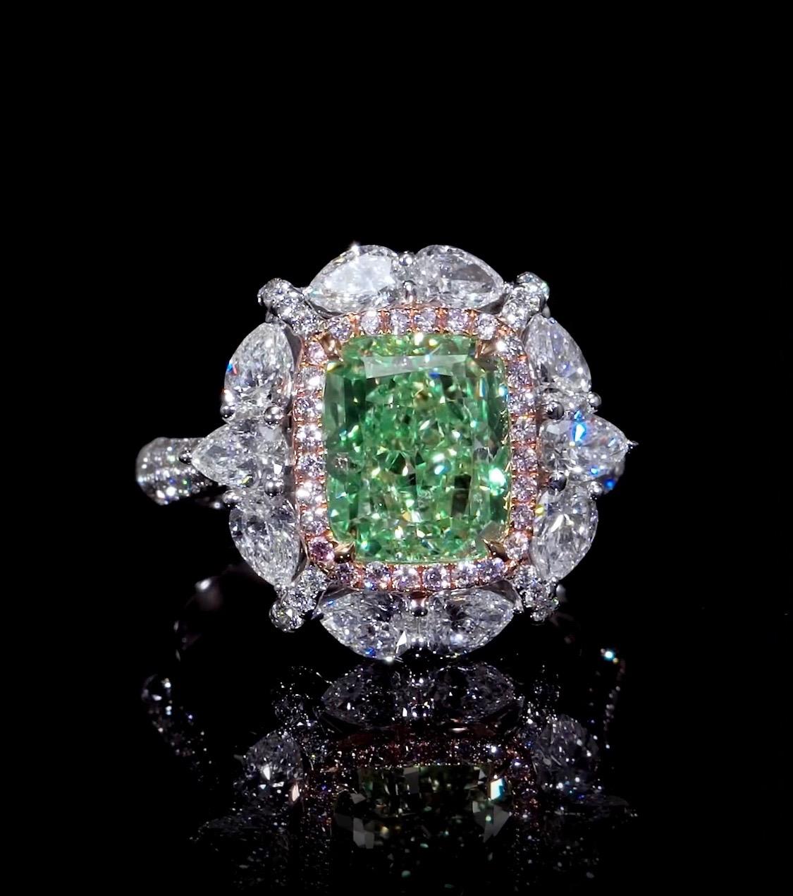 Cushion Cut Emilio Jewelry GIA Certified 4.00 Carat Fancy Green Yellow Diamond Ring For Sale