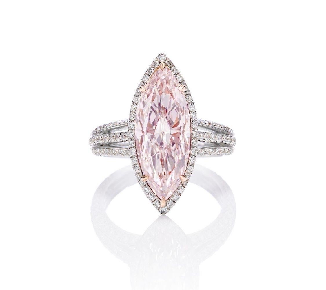 Emilio ! Bague en diamant certifié GIA de 4,00 carats, de couleur rose Light Marquise. Neuf - En vente à New York, NY