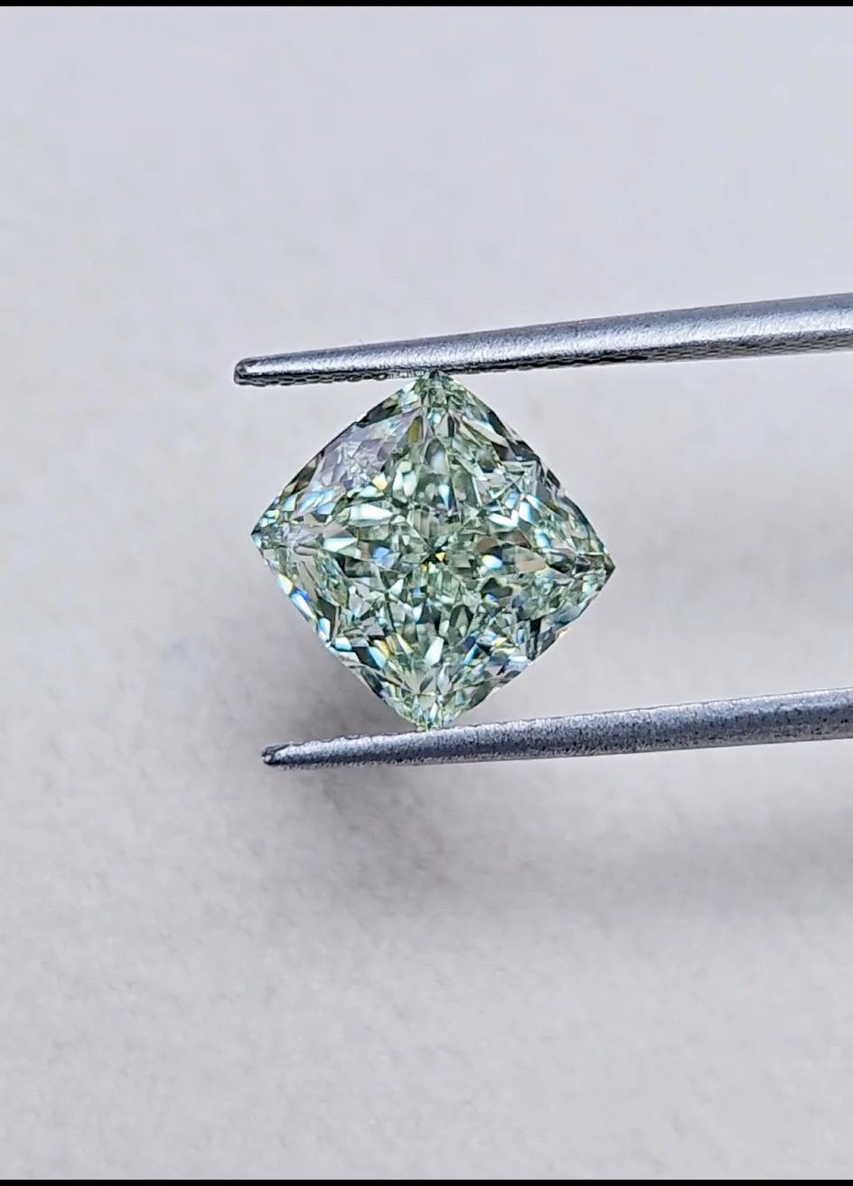Women's or Men's Emilio Jewelry Gia Certified 4.00 Carat Fancy Pure Green Diamond  For Sale